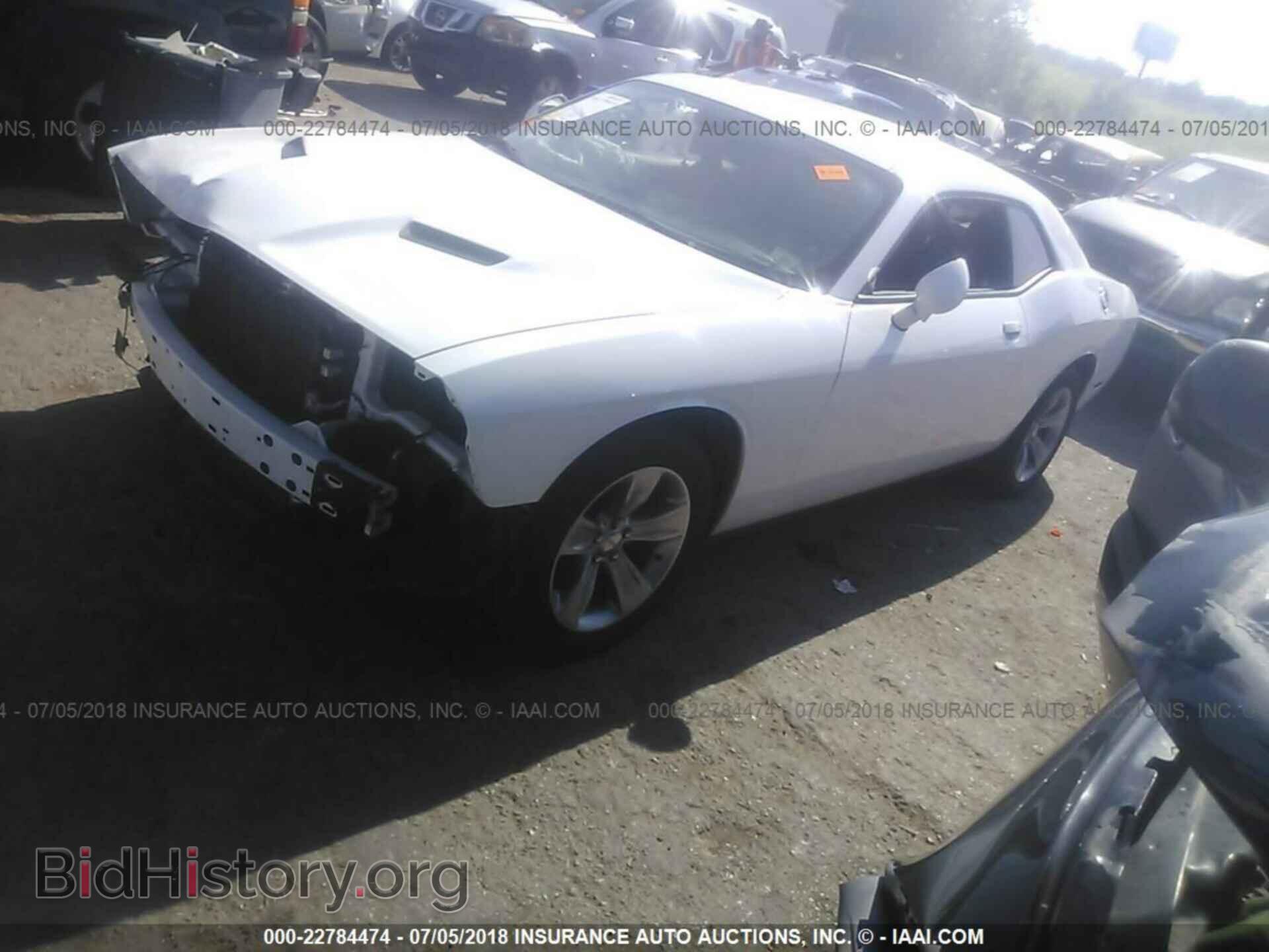 2016 Dodge Challenger - VIN: 2C3CDZAG3GH353618 - Фото 2