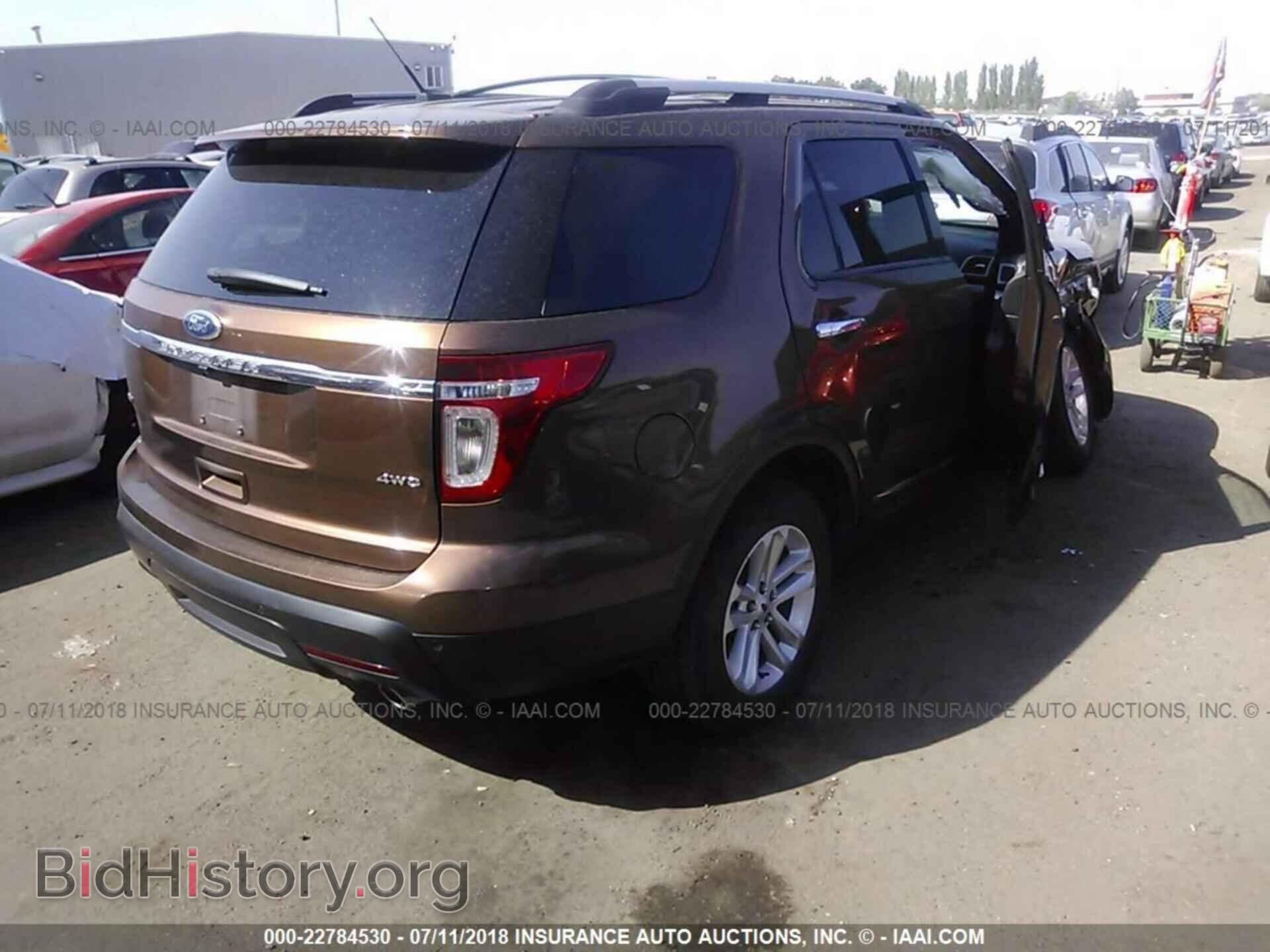2012 Ford Explorer - VIN: 1FMHK8D80CGA85232 - Photo 4