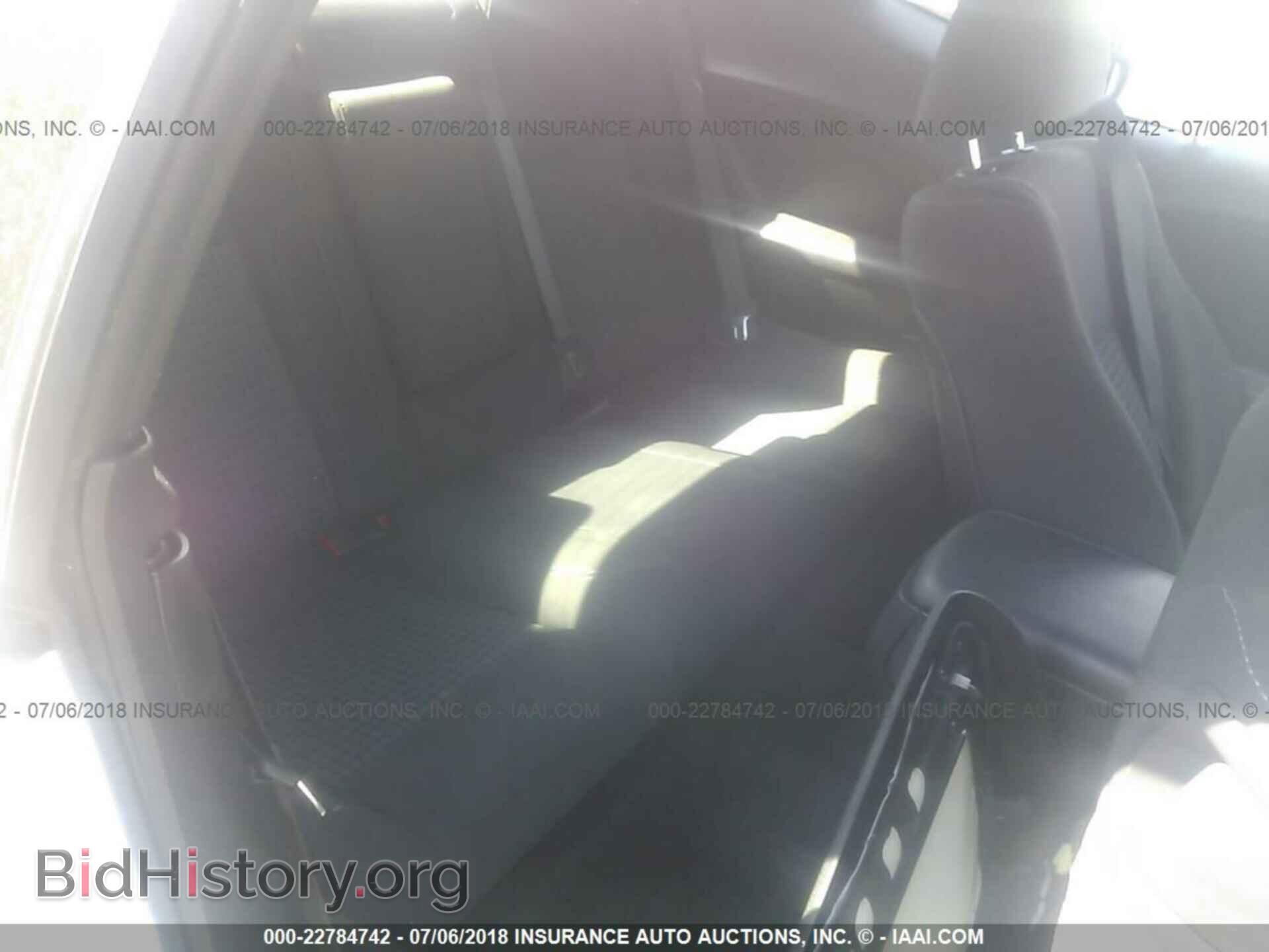 2017 Dodge Challenger - VIN: 2C3CDZAGXHH548813 - Фото 8