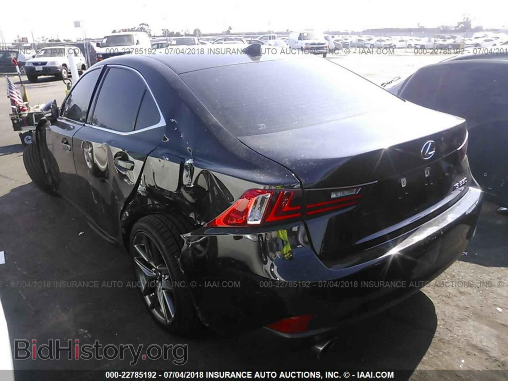 2014 Lexus Is - VIN: JTHBE1D29E5004682 - Photo 3