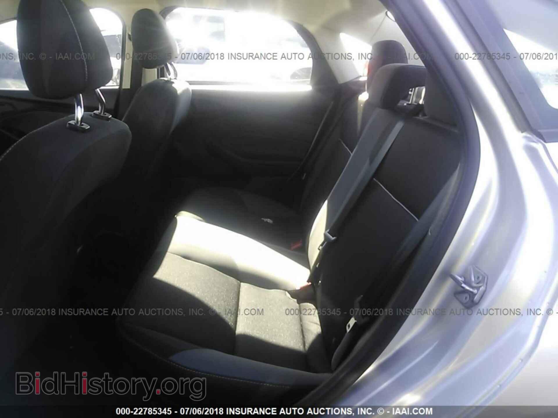 2014 Ford Focus - VIN: 1FADP3E27EL413733 - Photo 8