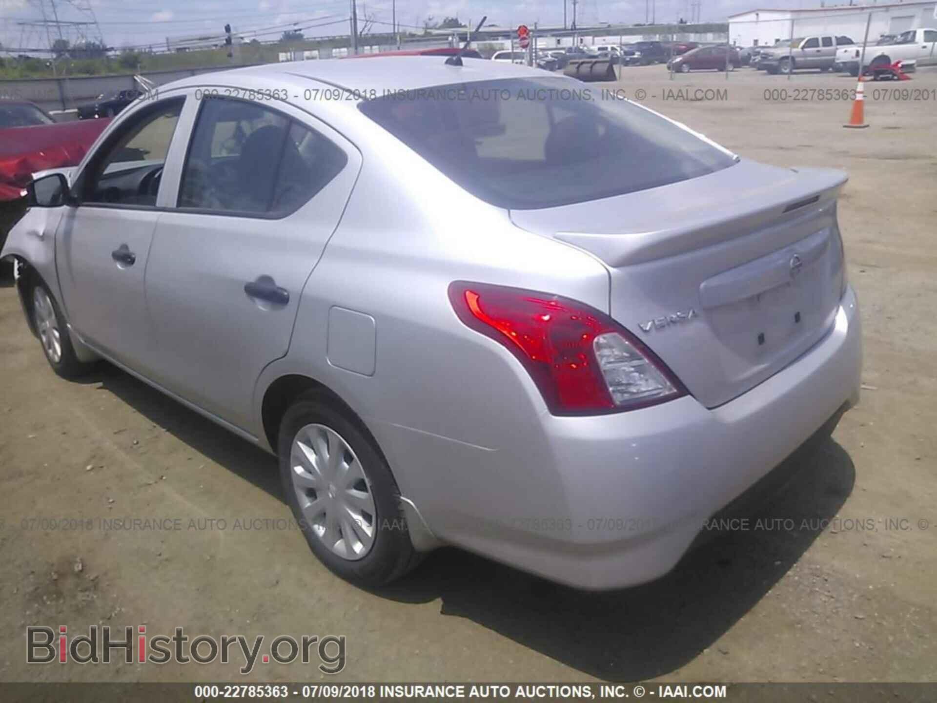 2017 Nissan Versa - VIN: 3N1CN7AP1HL867699 - Photo 3