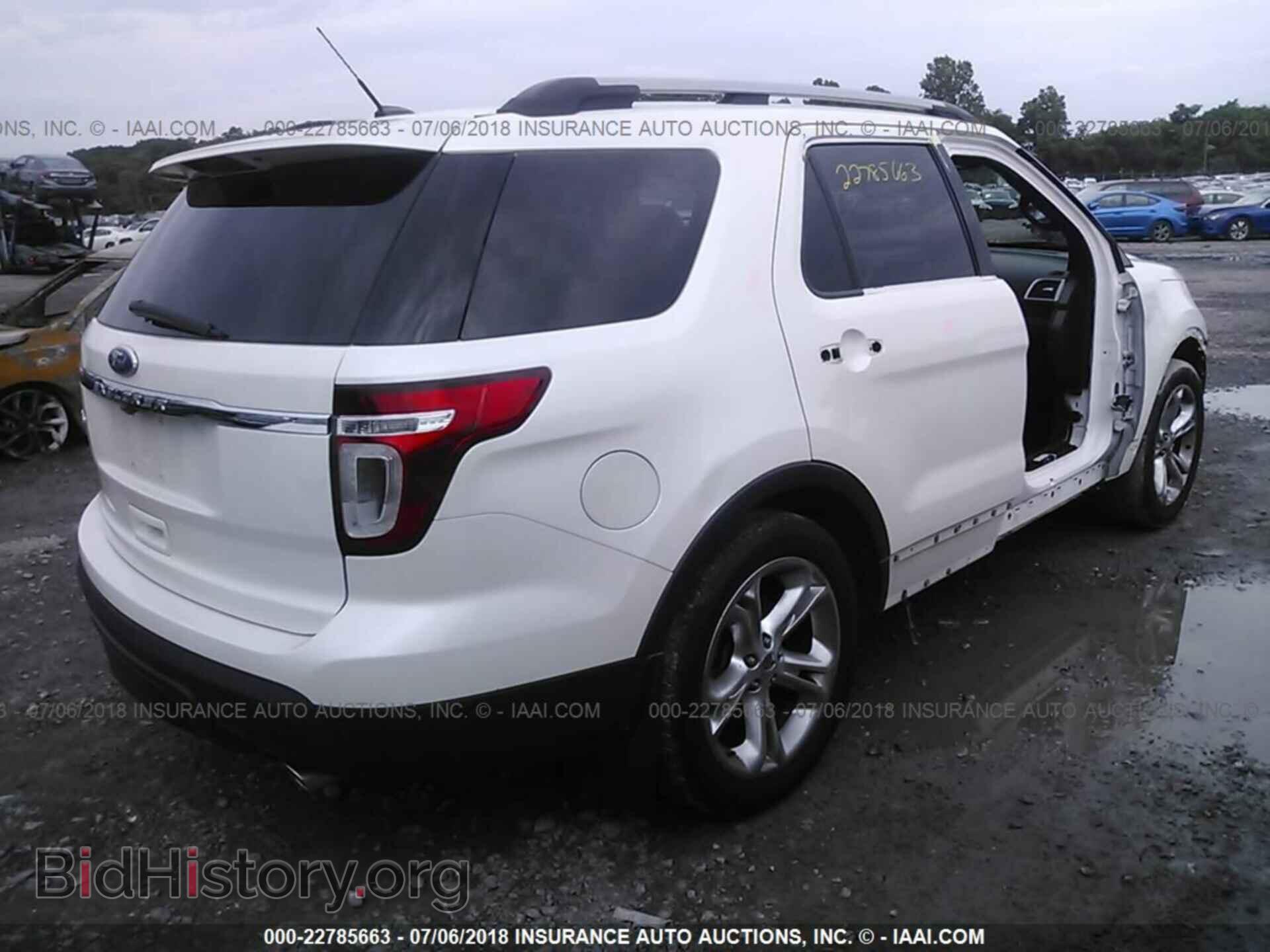 2011 Ford Explorer - VIN: 1FMHK7F86BGA88836 - Фото 4