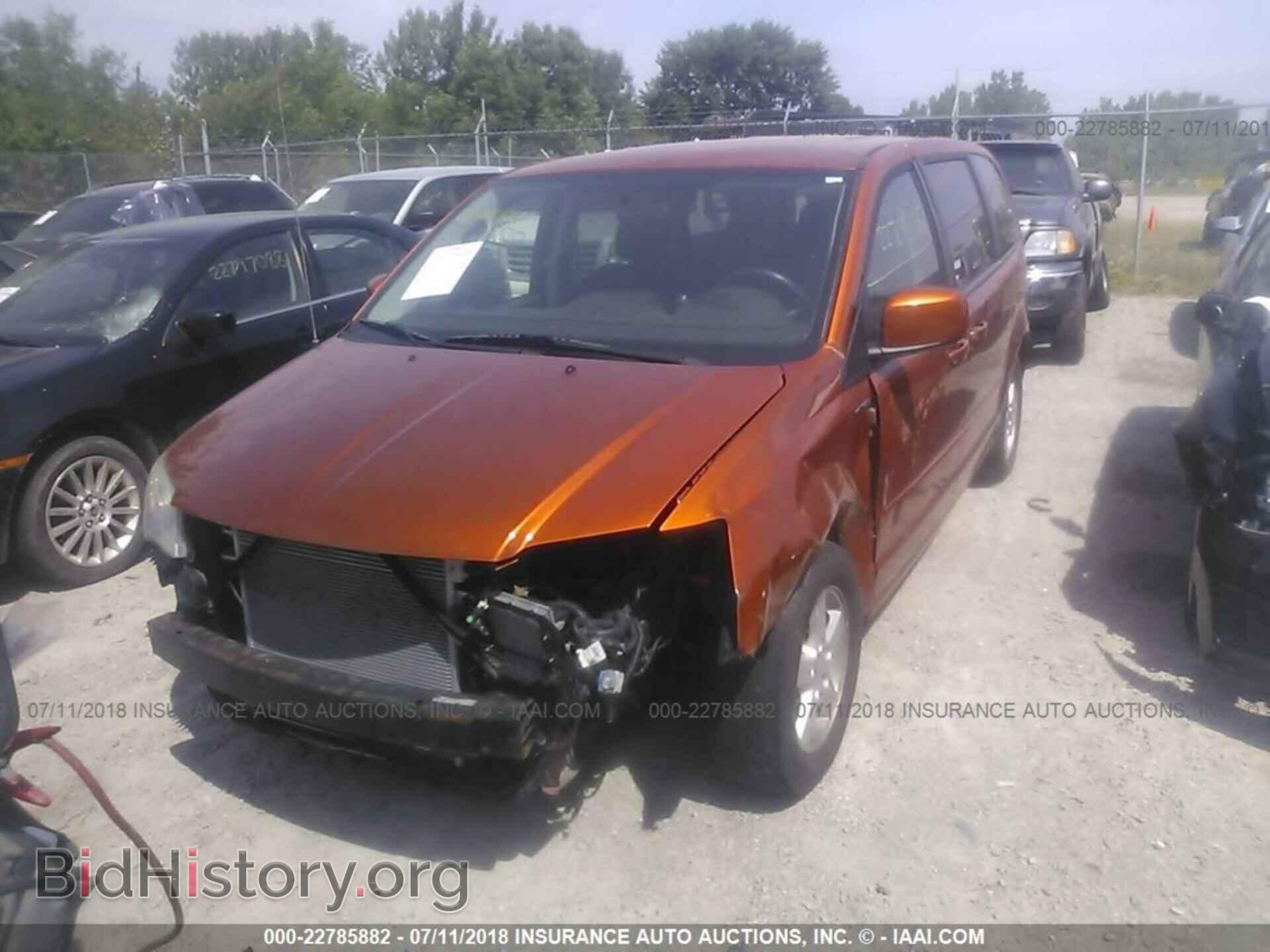 2011 Dodge Grand caravan - VIN: 2D4RN3DG2BR791922 - Фото 2