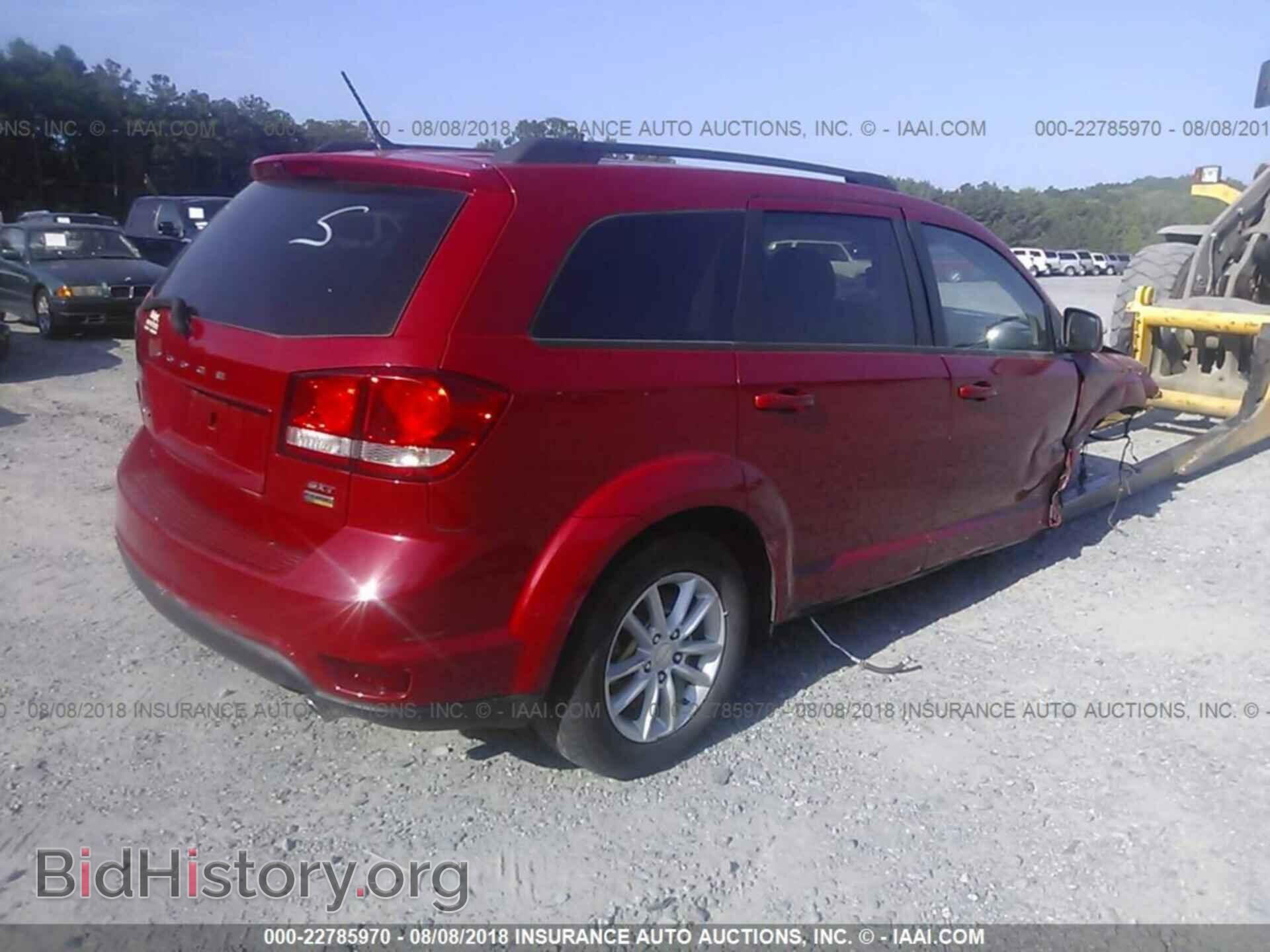 2015 Dodge Journey - VIN: 3C4PDCBG8FT556597 - Photo 4