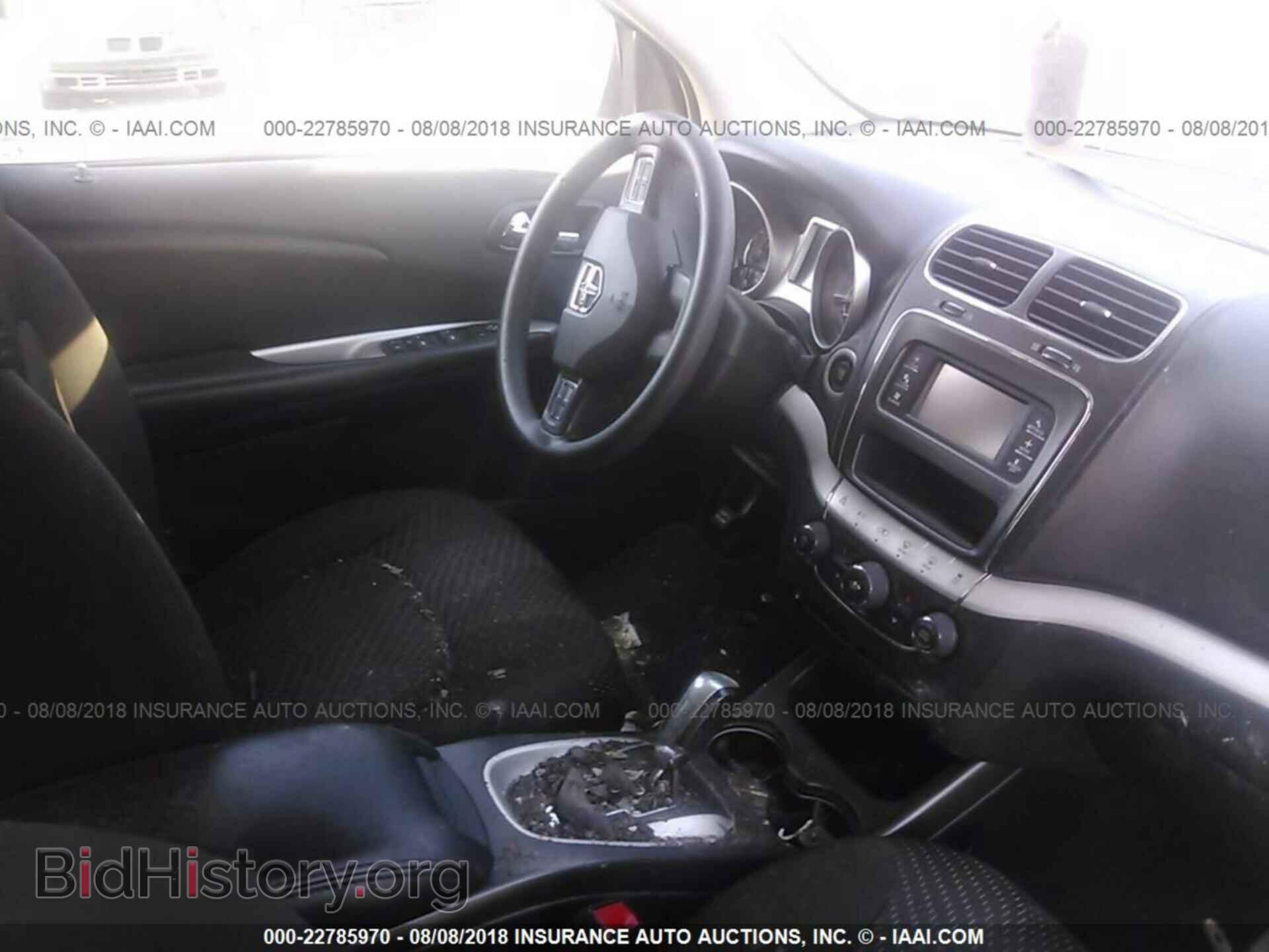 2015 Dodge Journey - VIN: 3C4PDCBG8FT556597 - Photo 5