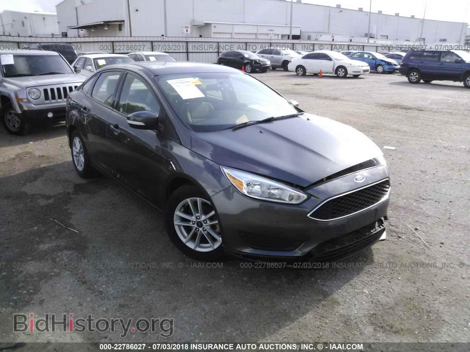 Photo 1FADP3F23HL249061 - Ford Focus 2017