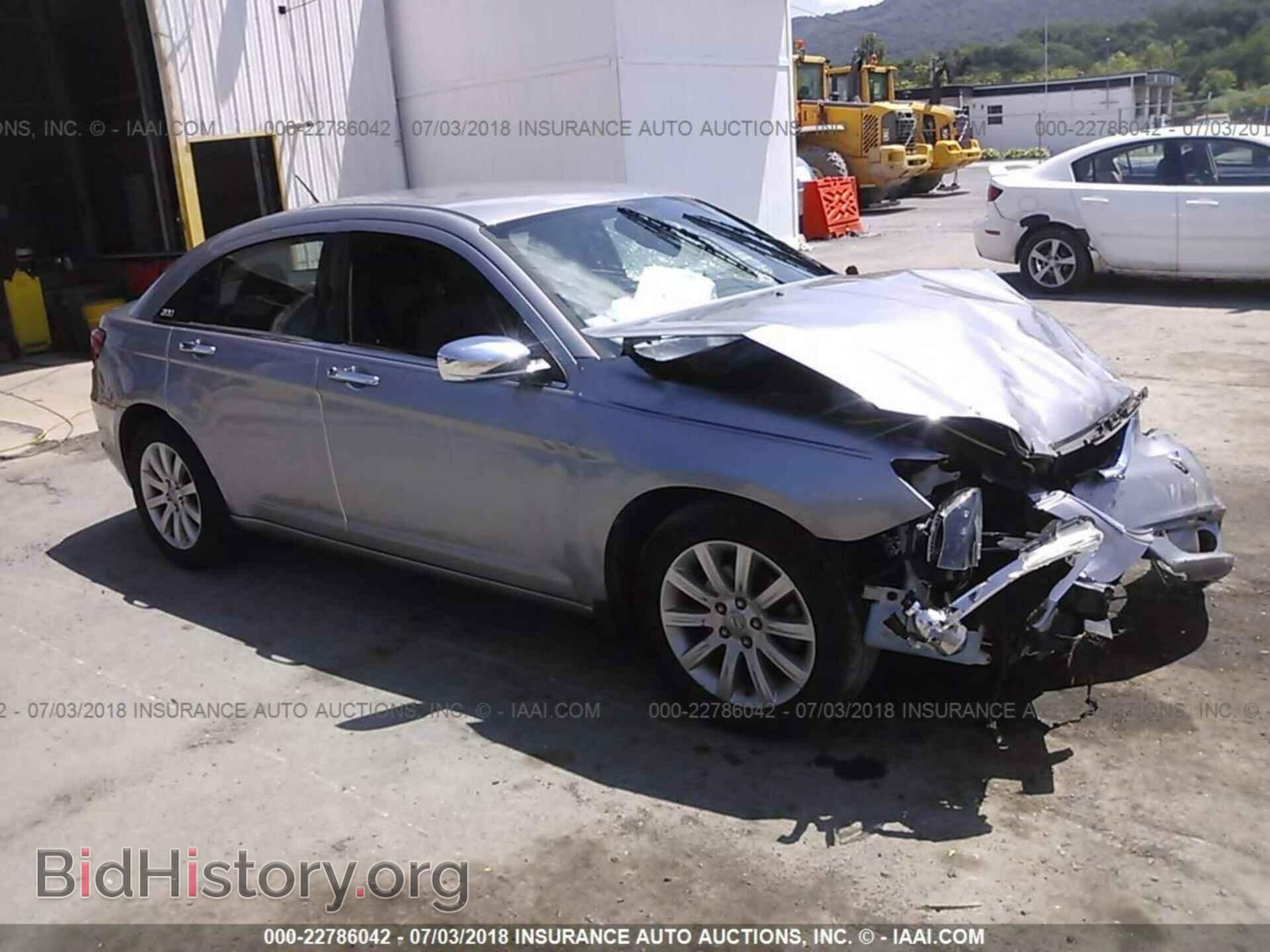 Фотография 1C3CCBCG4DN524662 - Chrysler 200 2013
