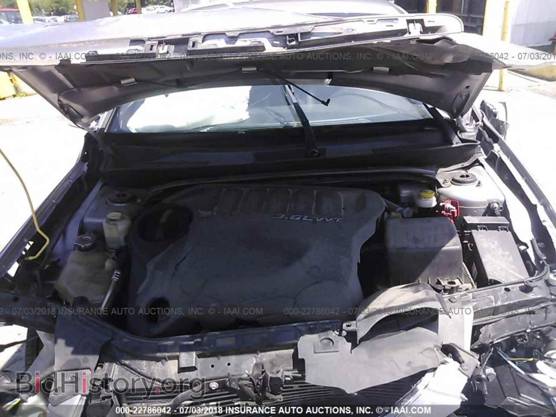 2013 Chrysler 200 - VIN: 1C3CCBCG4DN524662 - Photo 10