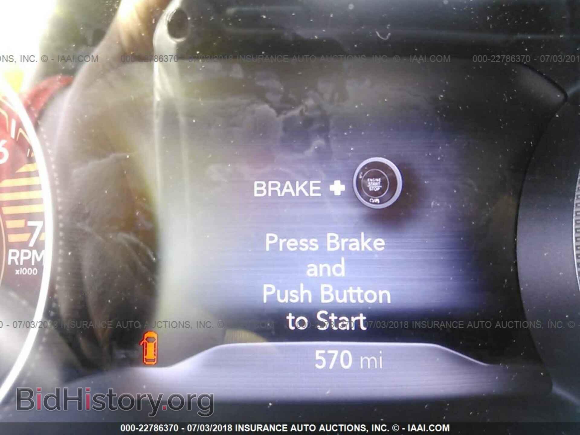 2019 Jeep Cherokee - VIN: 1C4PJLDB2KD201693 - Photo 7