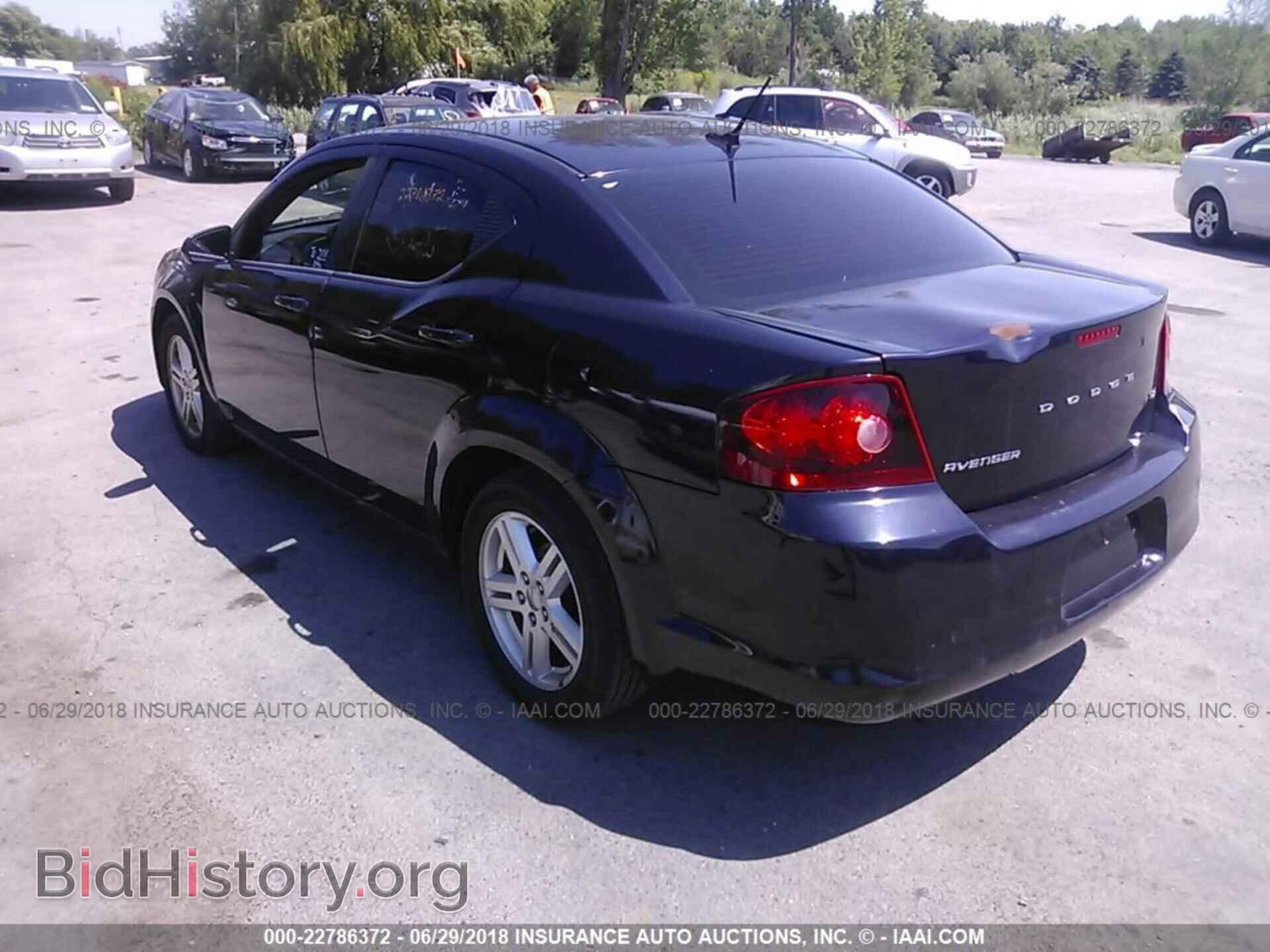 2012 Dodge Avenger - VIN: 1C3CDZCB5CN199013 - Photo 3