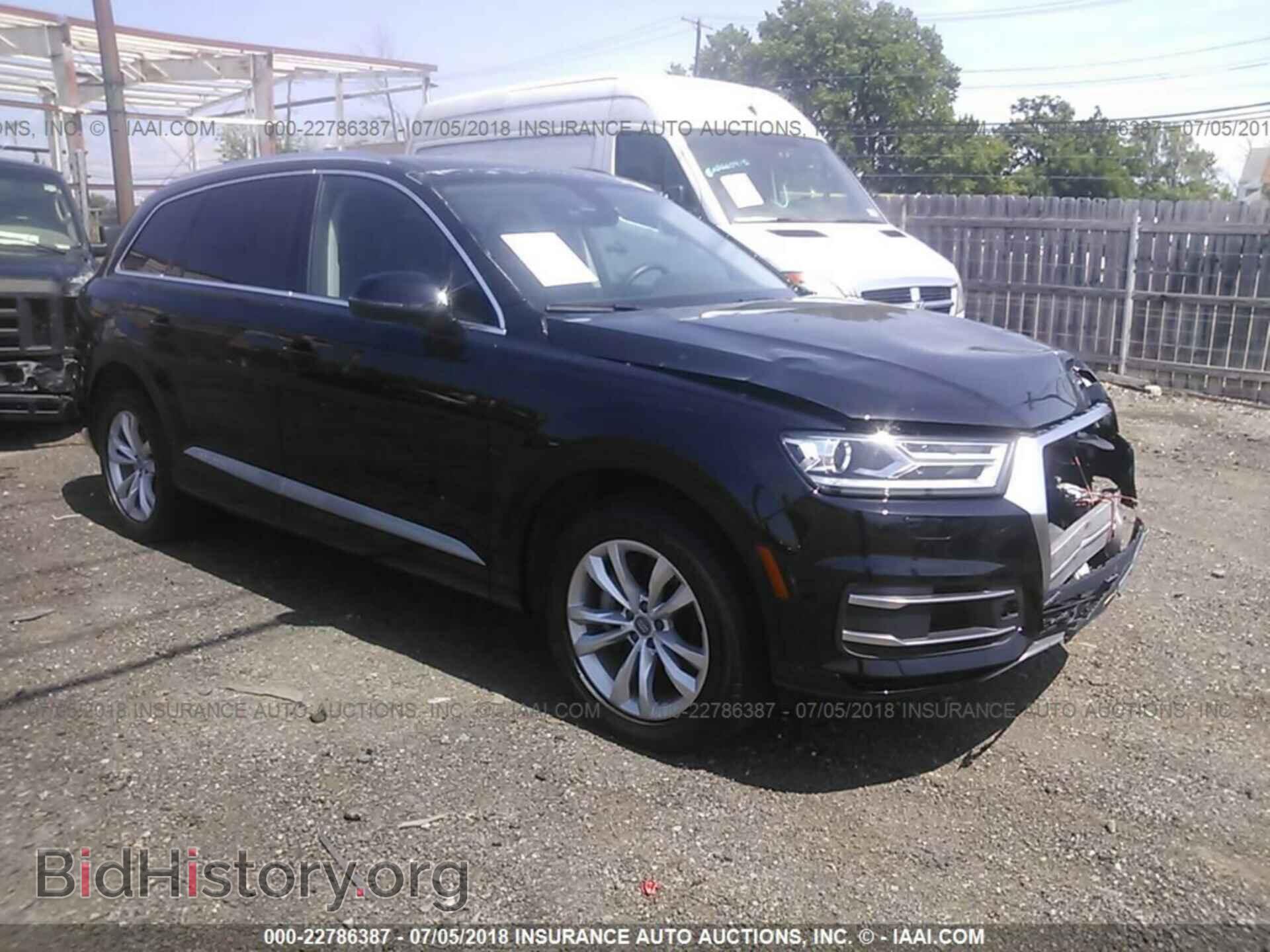 Фотография WA1LAAF76HD041400 - Audi Q7 2017