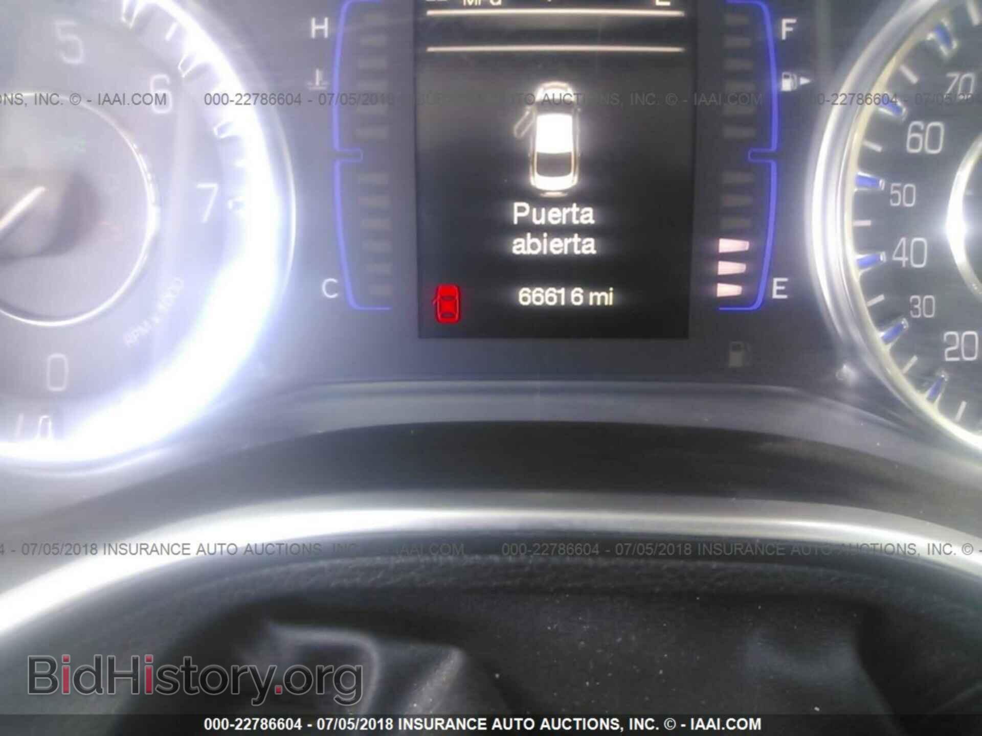 2015 Chrysler 200 - VIN: 1C3CCCAB1FN730795 - Photo 7