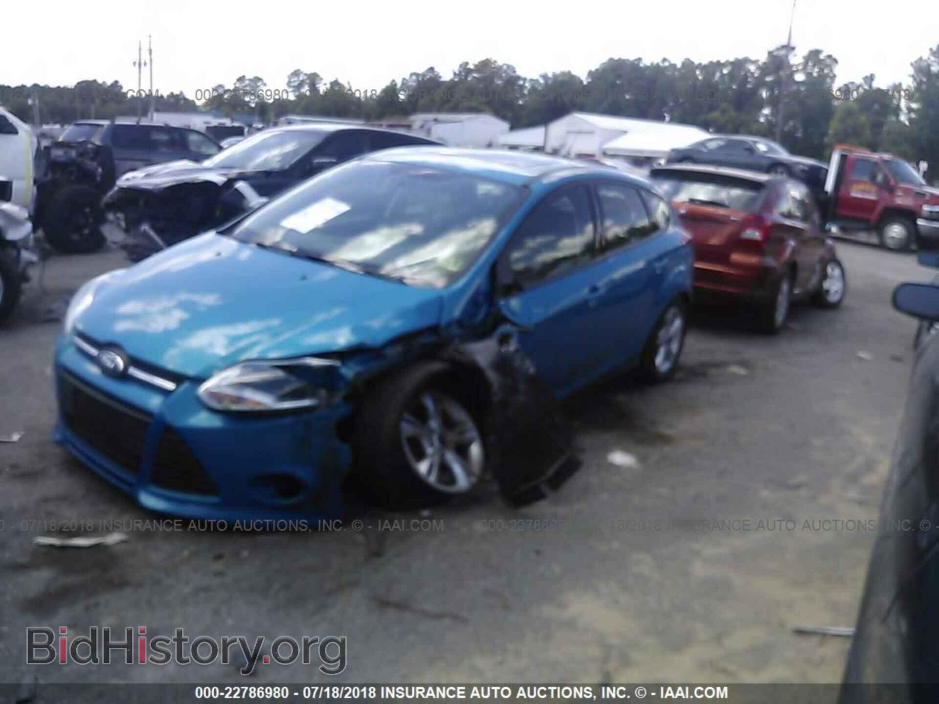 2014 Ford Focus - VIN: 1FADP3K21EL344476 - Фото 2