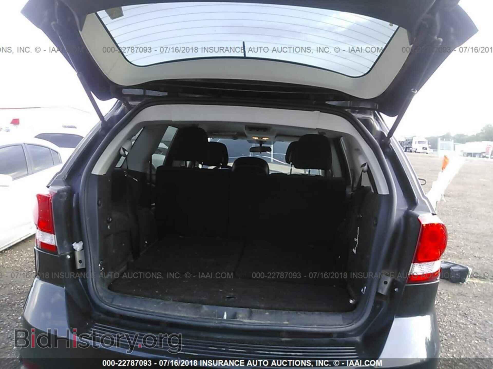 2012 Dodge Journey - VIN: 3C4PDCBG2CT371358 - Фото 8