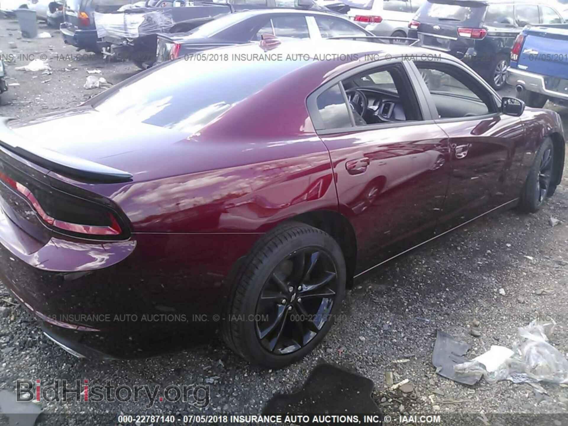2017 Dodge Charger - VIN: 2C3CDXHG3HH623393 - Photo 4