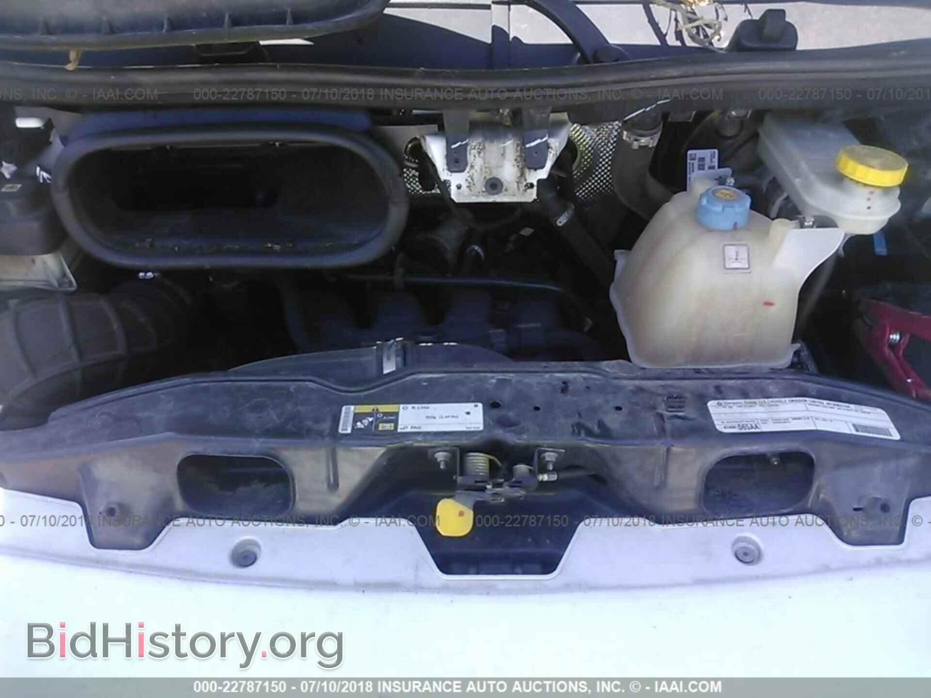2014 Ram Promaster 2500 - VIN: 3C6TRVDGXEE116609 - Фото 10