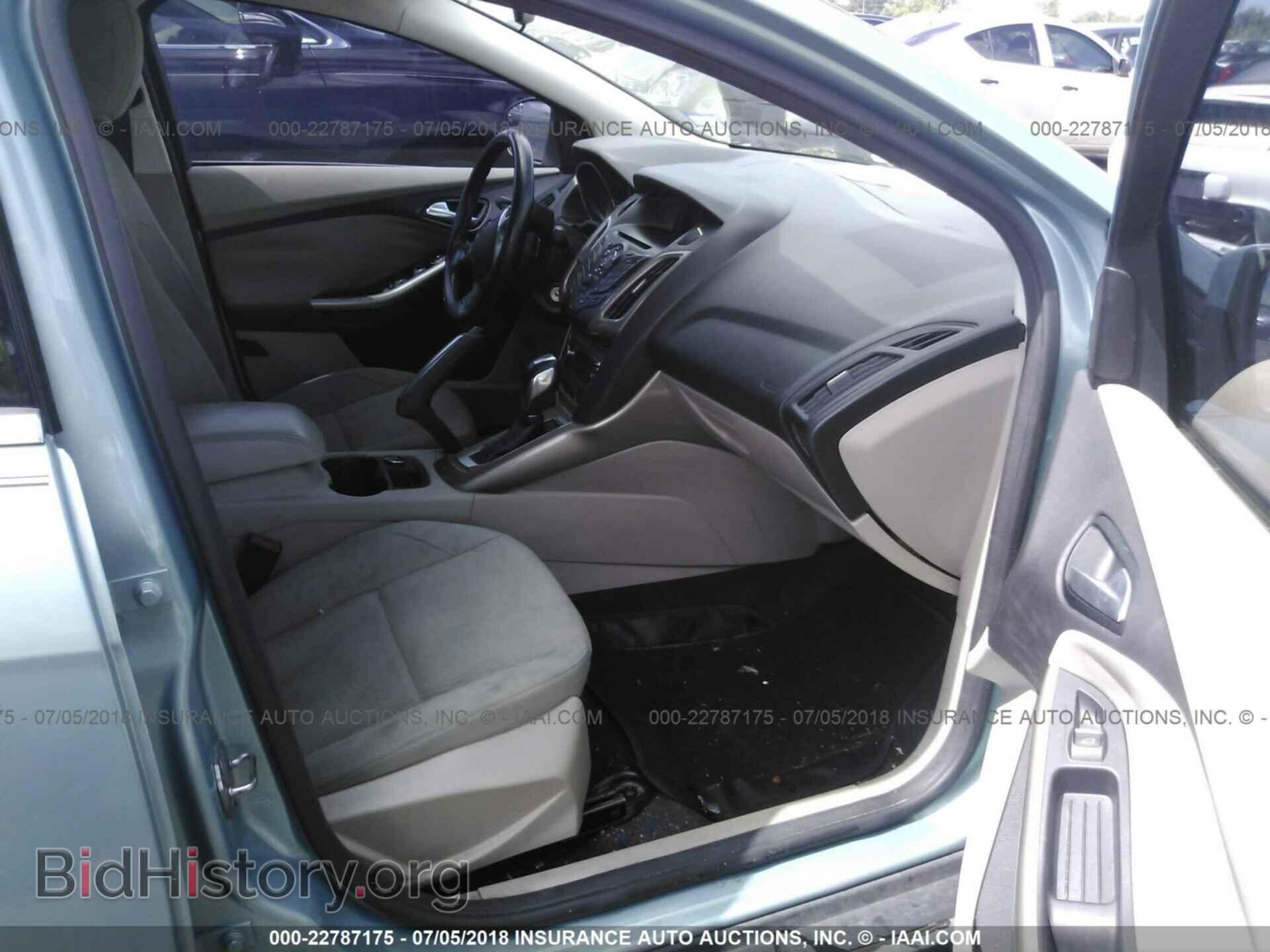 2012 Ford Focus - VIN: 1FAHP3H27CL427142 - Фото 5