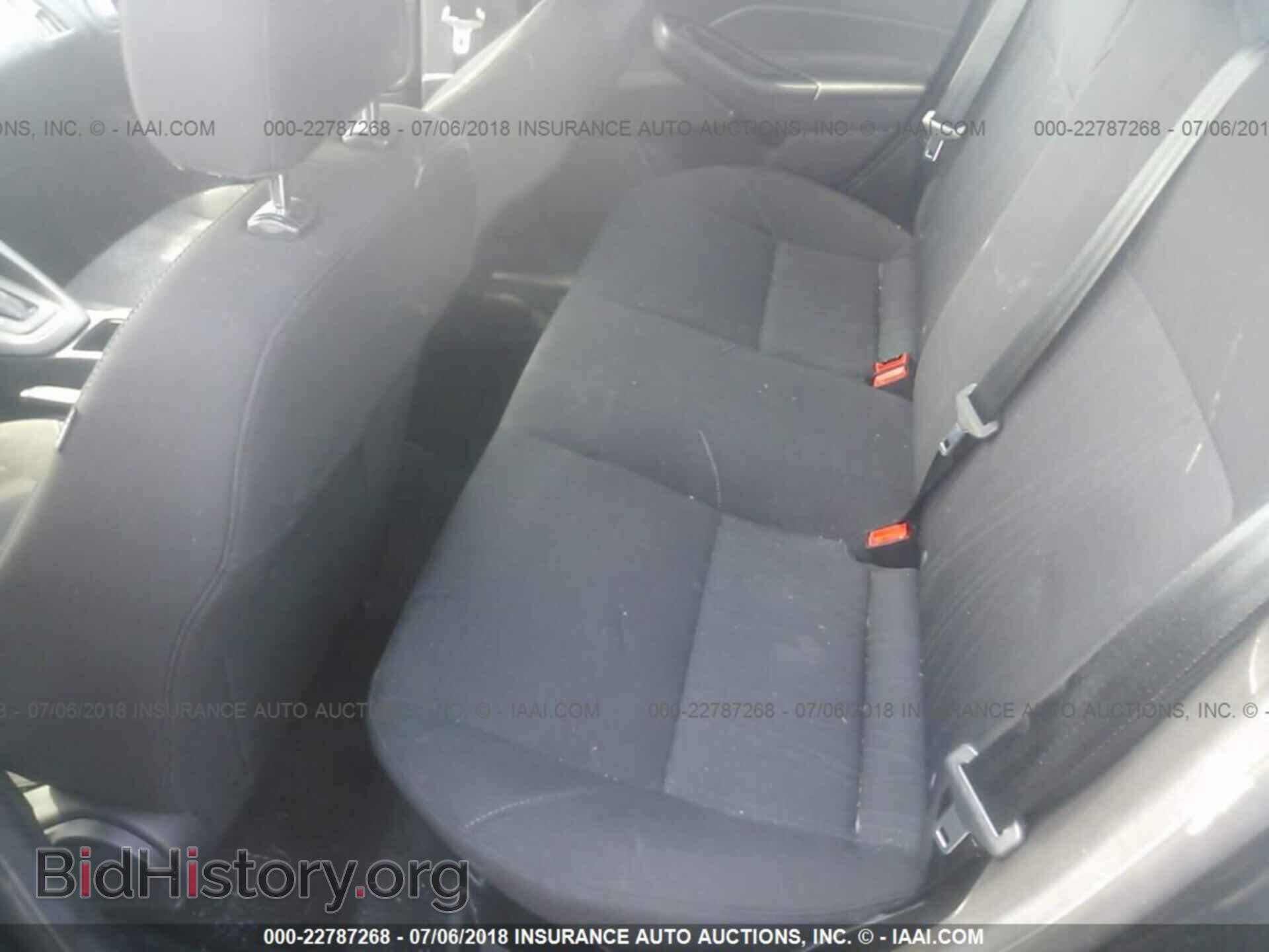 2017 Ford Focus - VIN: 1FADP3FE1HL306545 - Фото 8