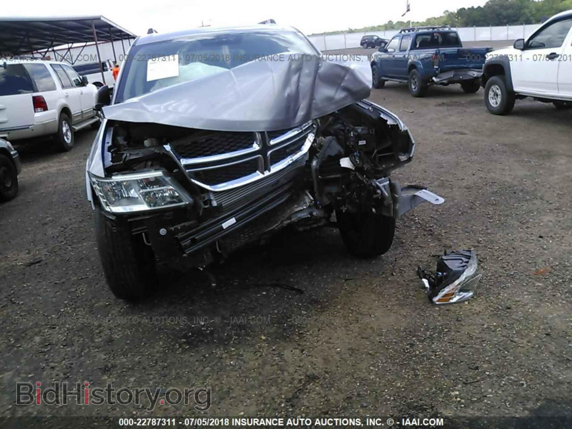 2017 Dodge Journey - VIN: 3C4PDCAB3HT559688 - Photo 6