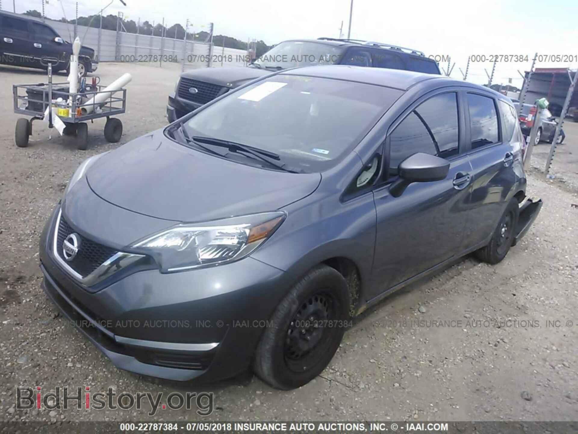 2017 Nissan Versa note - VIN: 3N1CE2CP7HL377431 - Фото 2