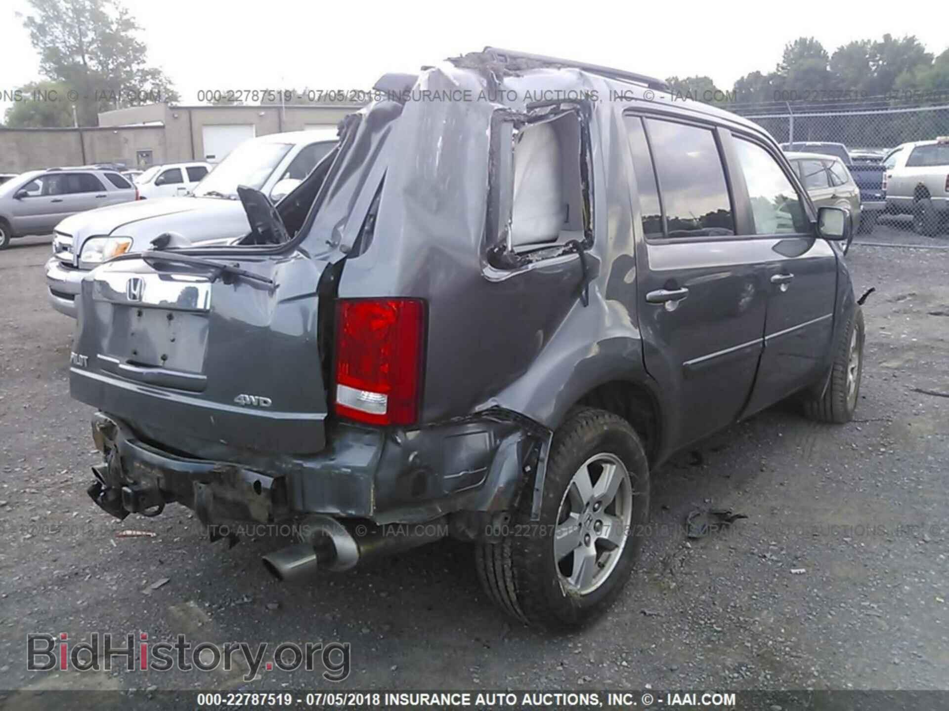 2011 Honda Pilot - VIN: 5FNYF4H46BB028843 - Photo 4