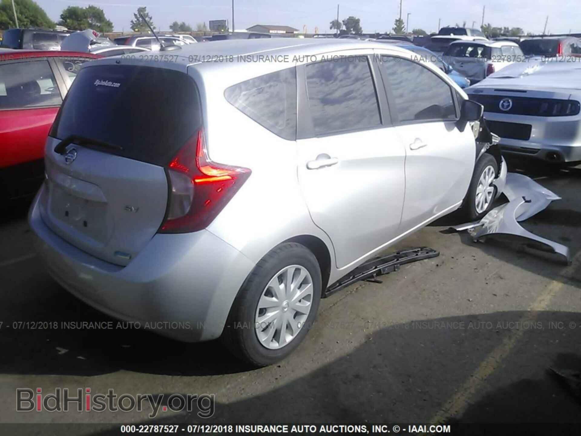 2016 Nissan Versa note - VIN: 3N1CE2CP8GL395905 - Фото 4