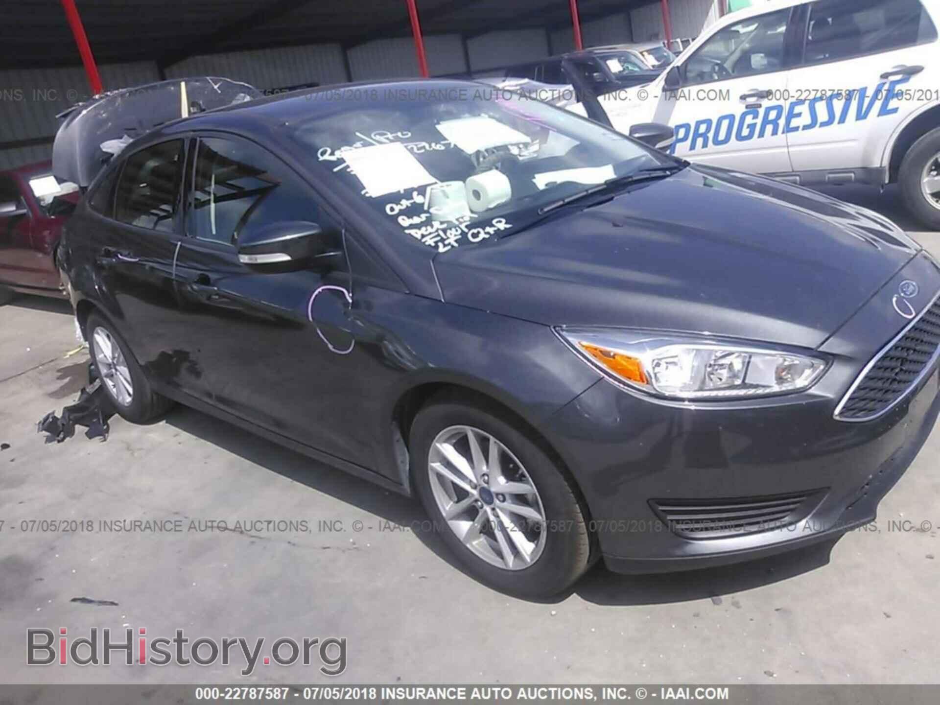 Photo 1FADP3F24HL283980 - Ford Focus 2017