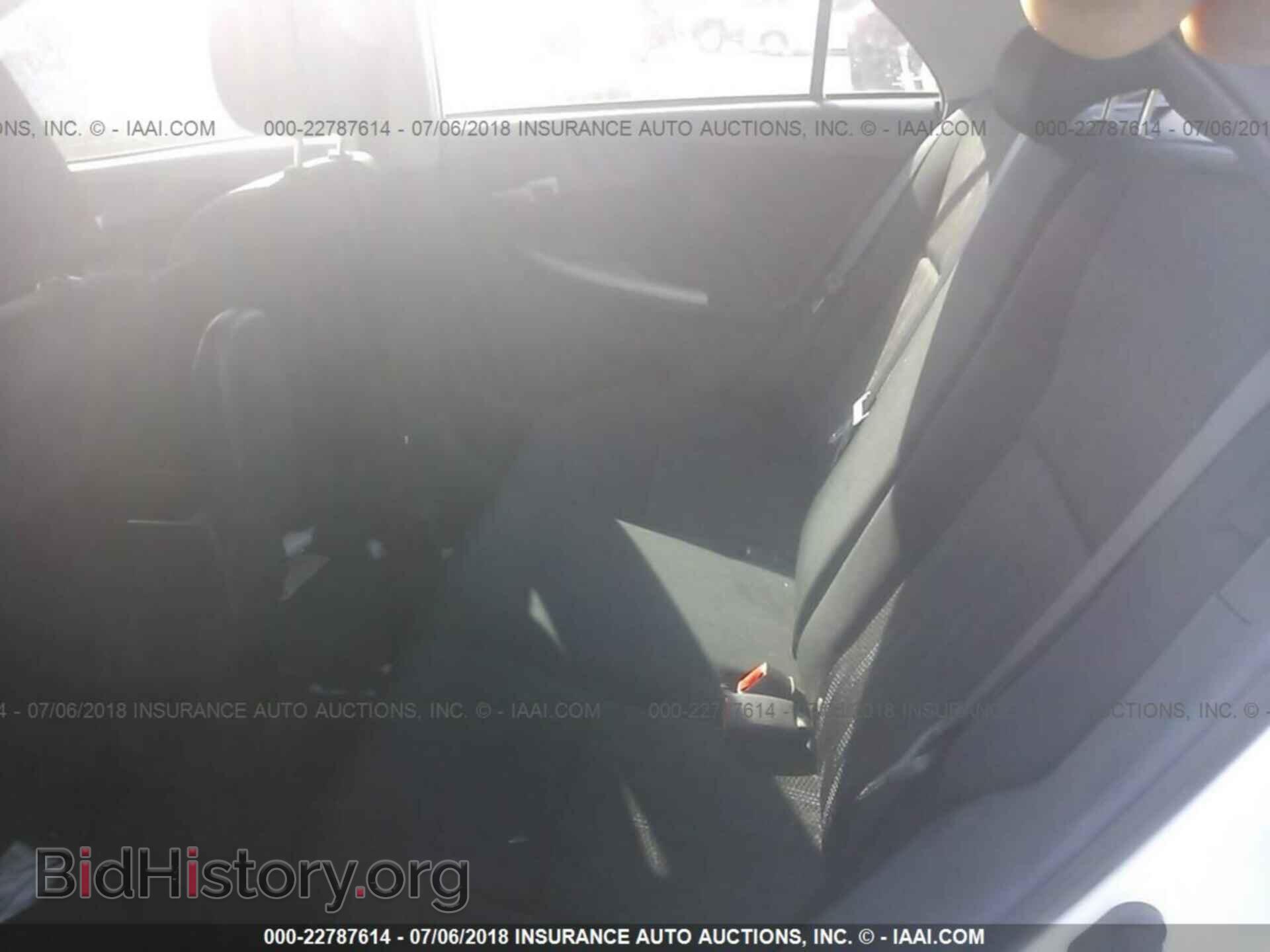 2011 Toyota Corolla - VIN: 2T1BU4EE9BC733424 - Фото 8