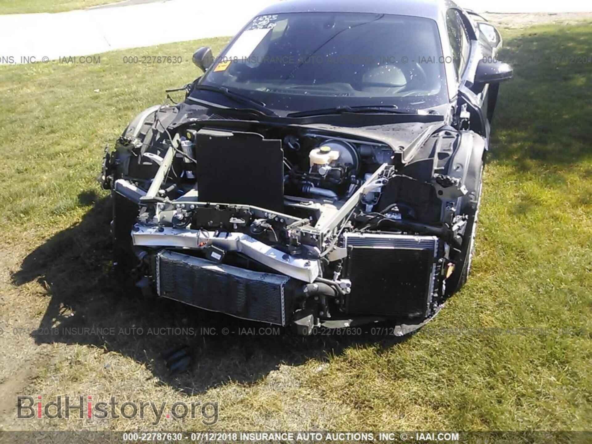 2017 Audi R8 - VIN: WUAKBAFX1H7902160 - Photo 6