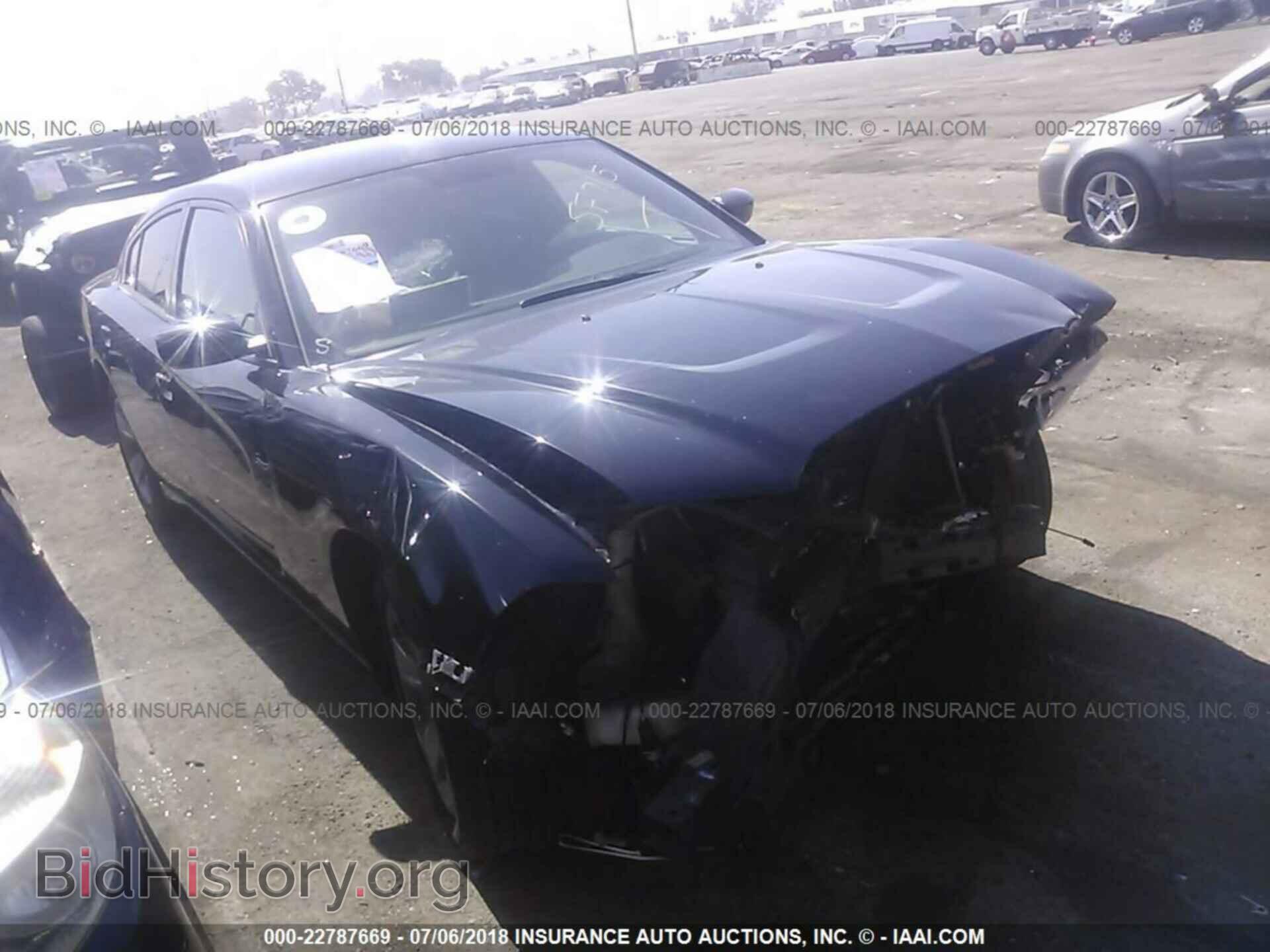 Photo 2C3CDXBG5DH609871 - Dodge Charger 2013