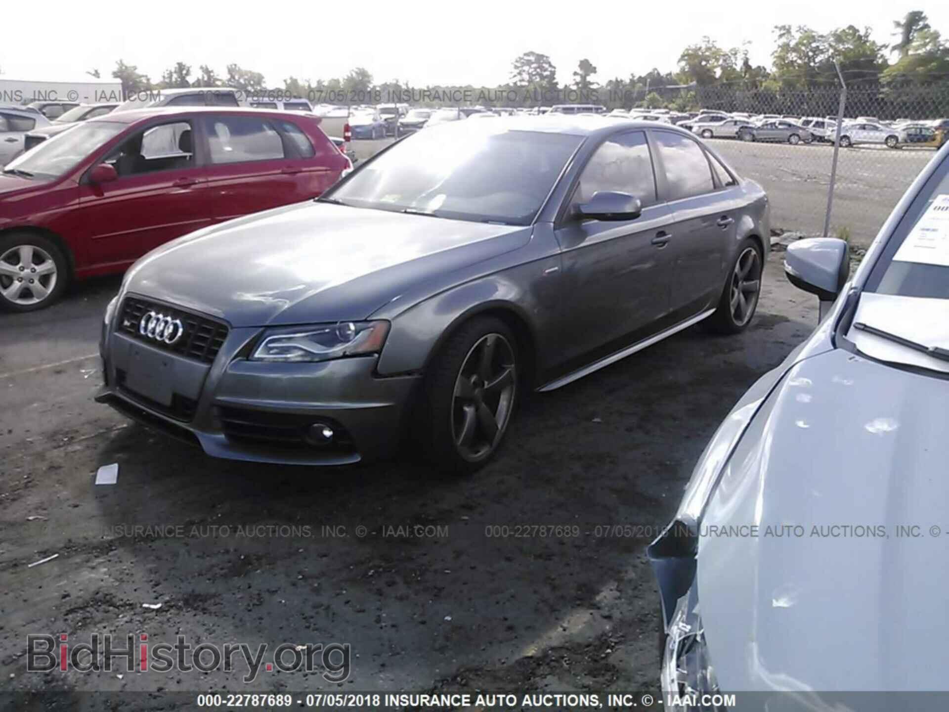 2012 Audi S4 - VIN: WAUKGAFL0CA080424 - Photo 2