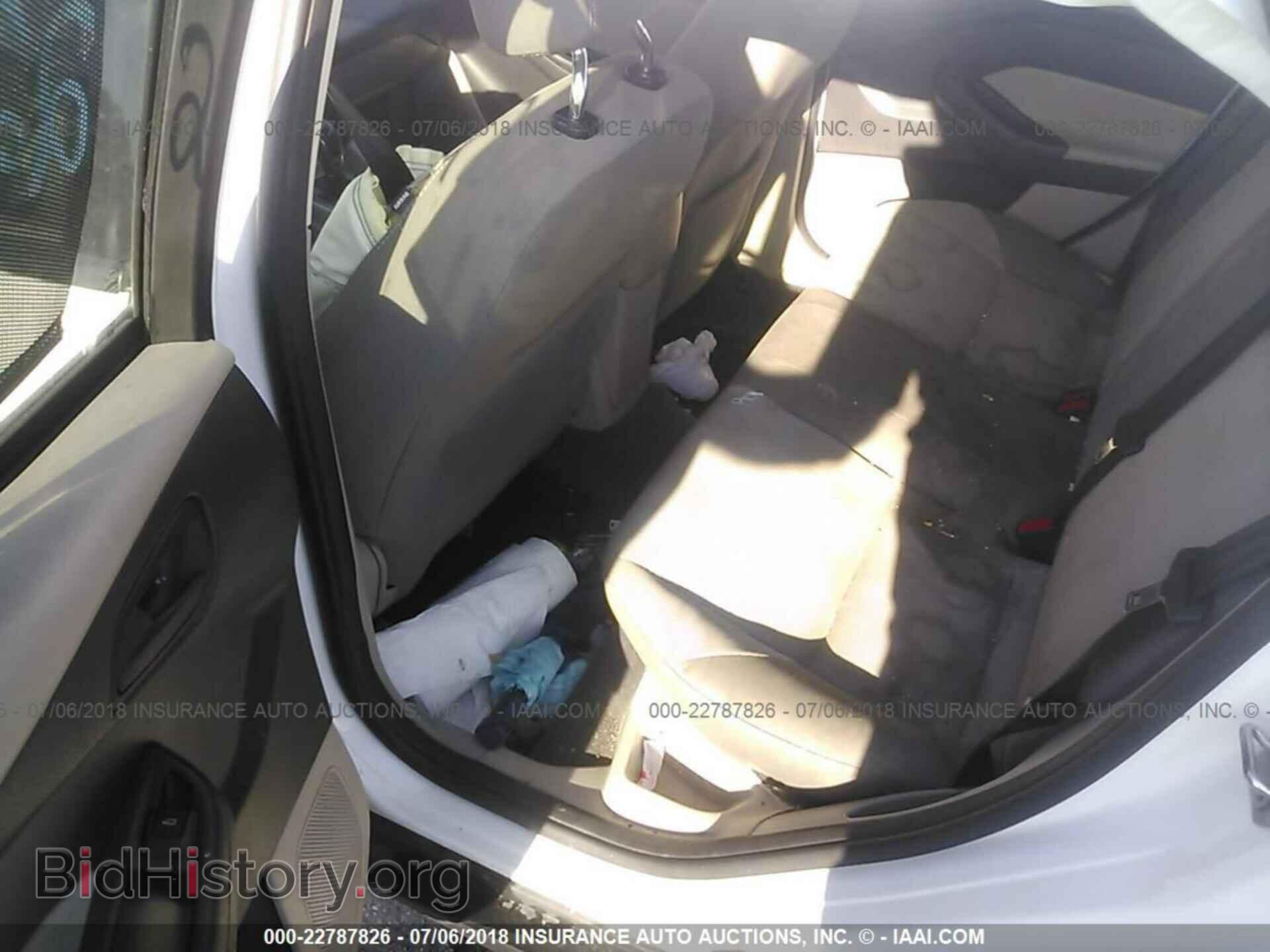 2012 Ford Focus - VIN: 1FAHP3F26CL242681 - Фото 8