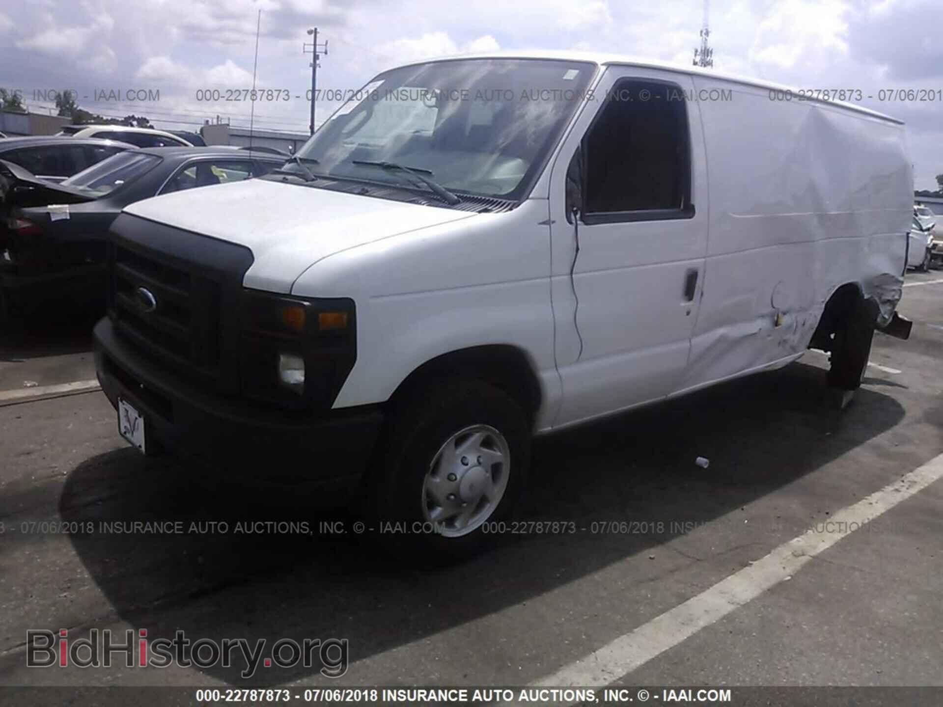 2013 Ford Econoline - VIN: 1FTNE1EW6DDA01114 - Фото 2