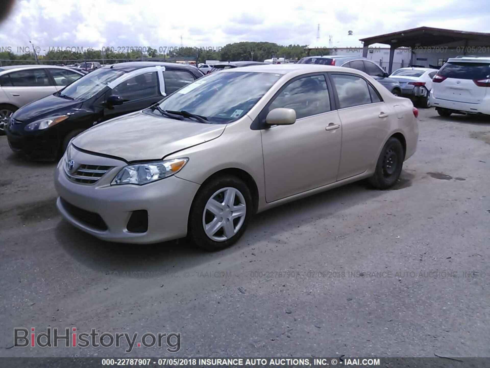 2013 Toyota Corolla - VIN: 2T1BU4EE4DC989621 - Фото 2