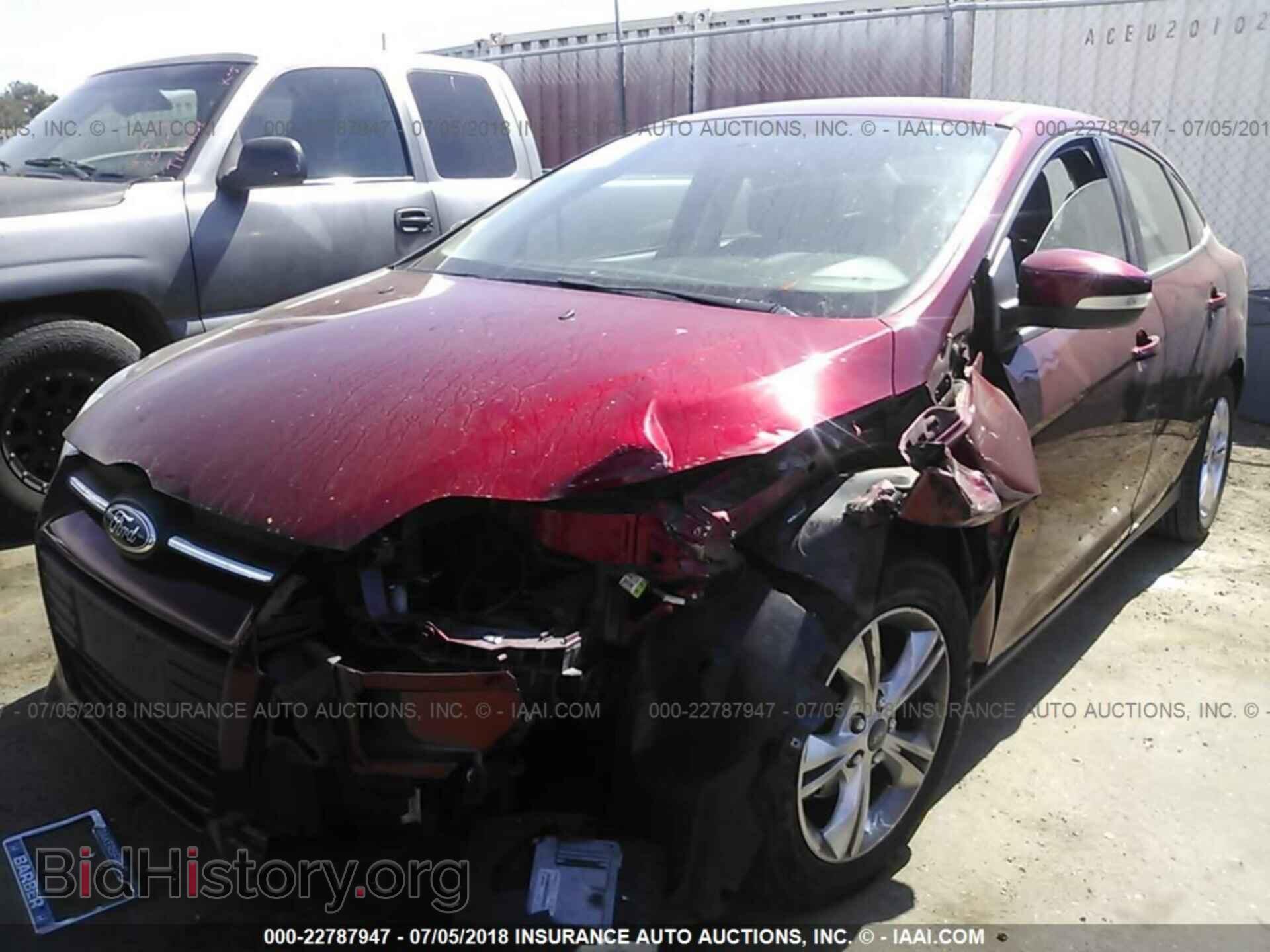 2014 Ford Focus - VIN: 1FADP3F29EL210180 - Фото 6
