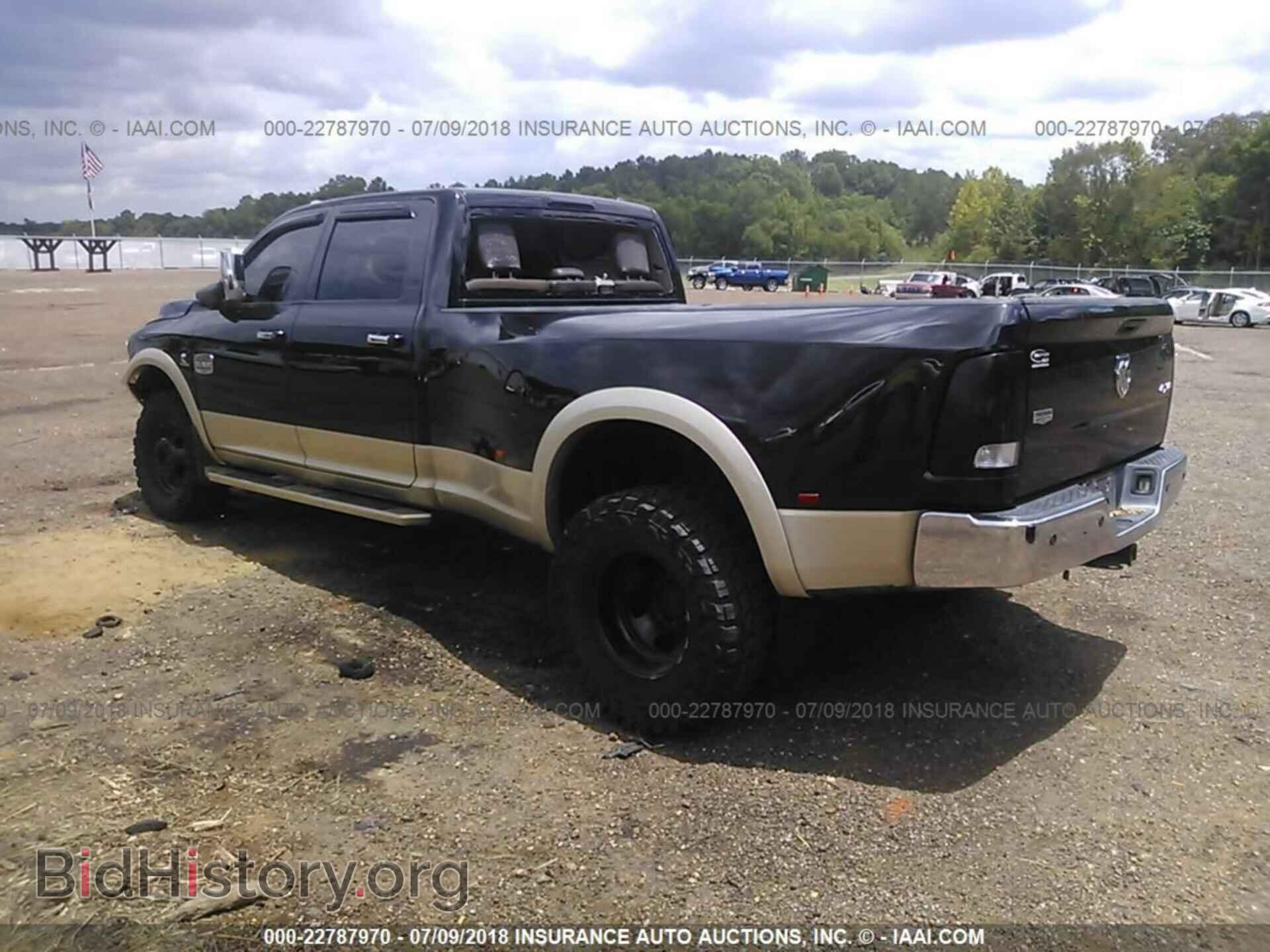 2011 Dodge Ram 3500 - VIN: 3D73Y4CL4BG603900 - Фото 3