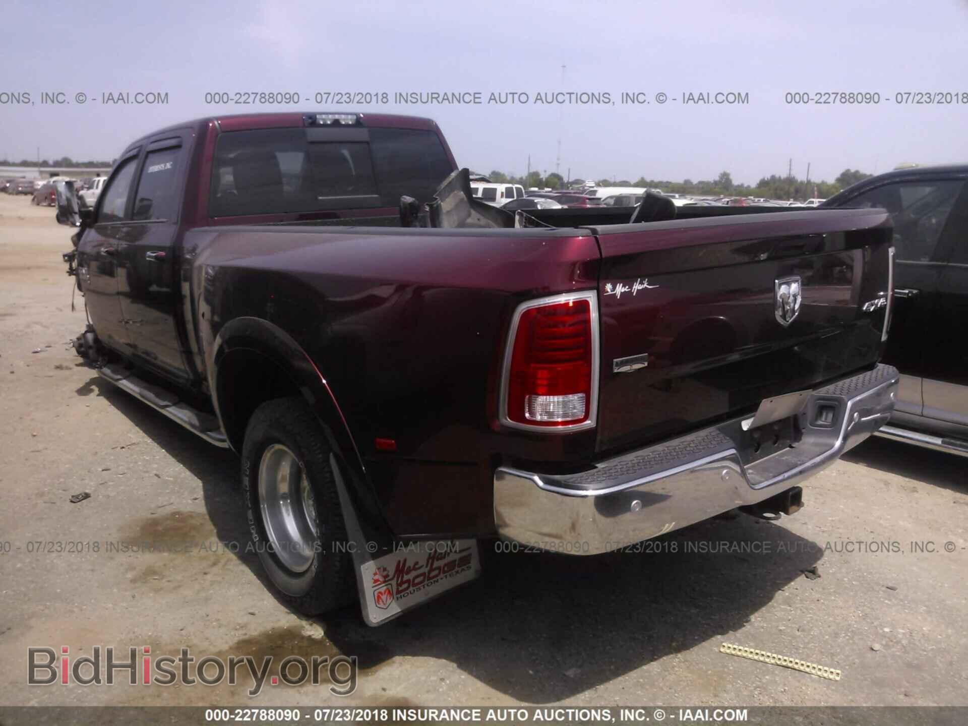 2017 Ram 3500 - VIN: 3C63RRJL5HG556593 - Фото 3