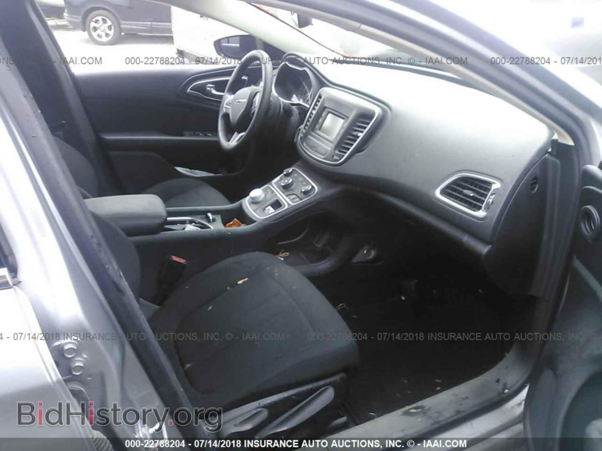 2016 CHRYSLER 200 - VIN: 1C3CCCAB4GN160891 - Photo 5