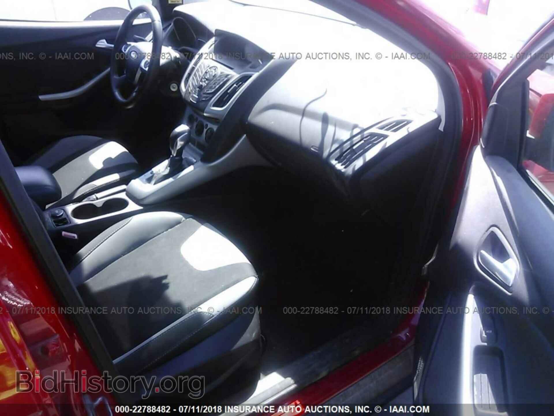 2012 Ford Focus - VIN: 1FAHP3K2XCL195094 - Фото 5