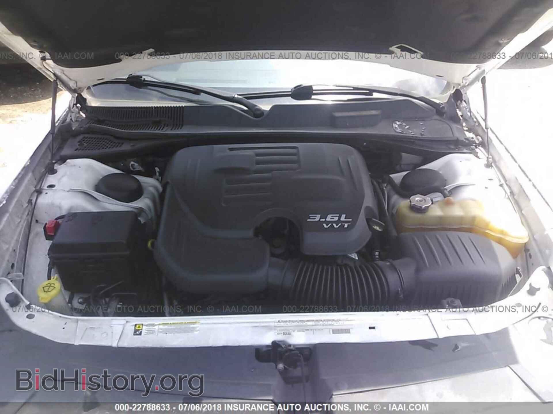 2012 Dodge Challenger - VIN: 2C3CDYAG4CH213906 - Photo 10