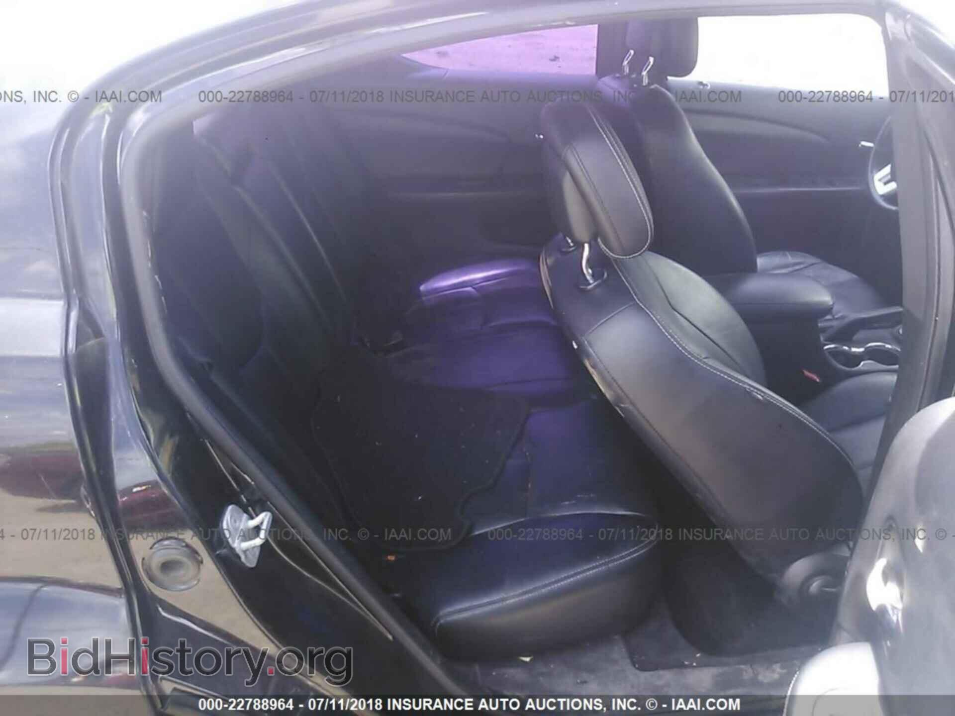 2011 Dodge Avenger - VIN: 1B3BD2FG2BN621454 - Photo 8