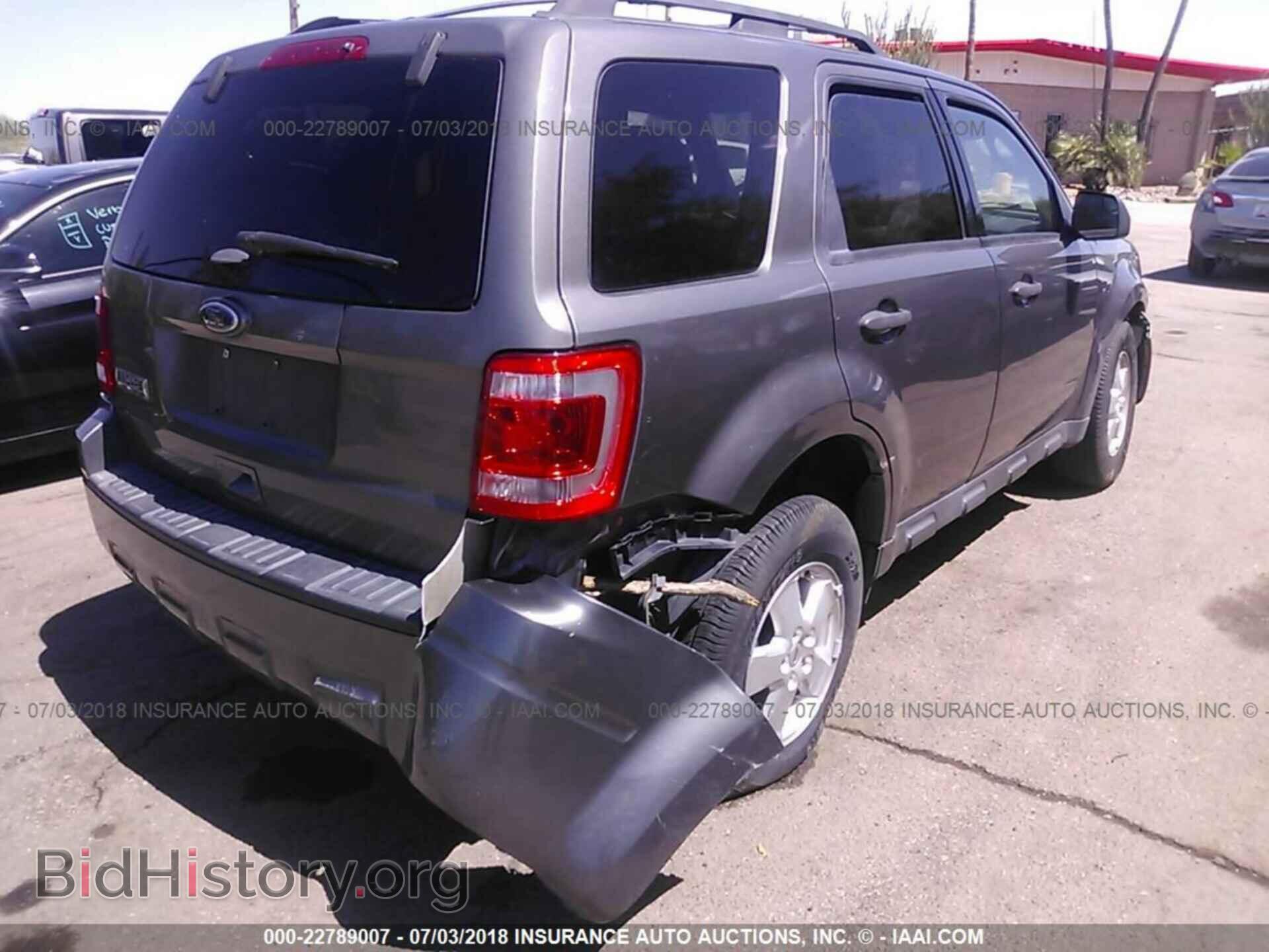 2012 Ford Escape - VIN: 1FMCU9D71CKB18561 - Photo 6