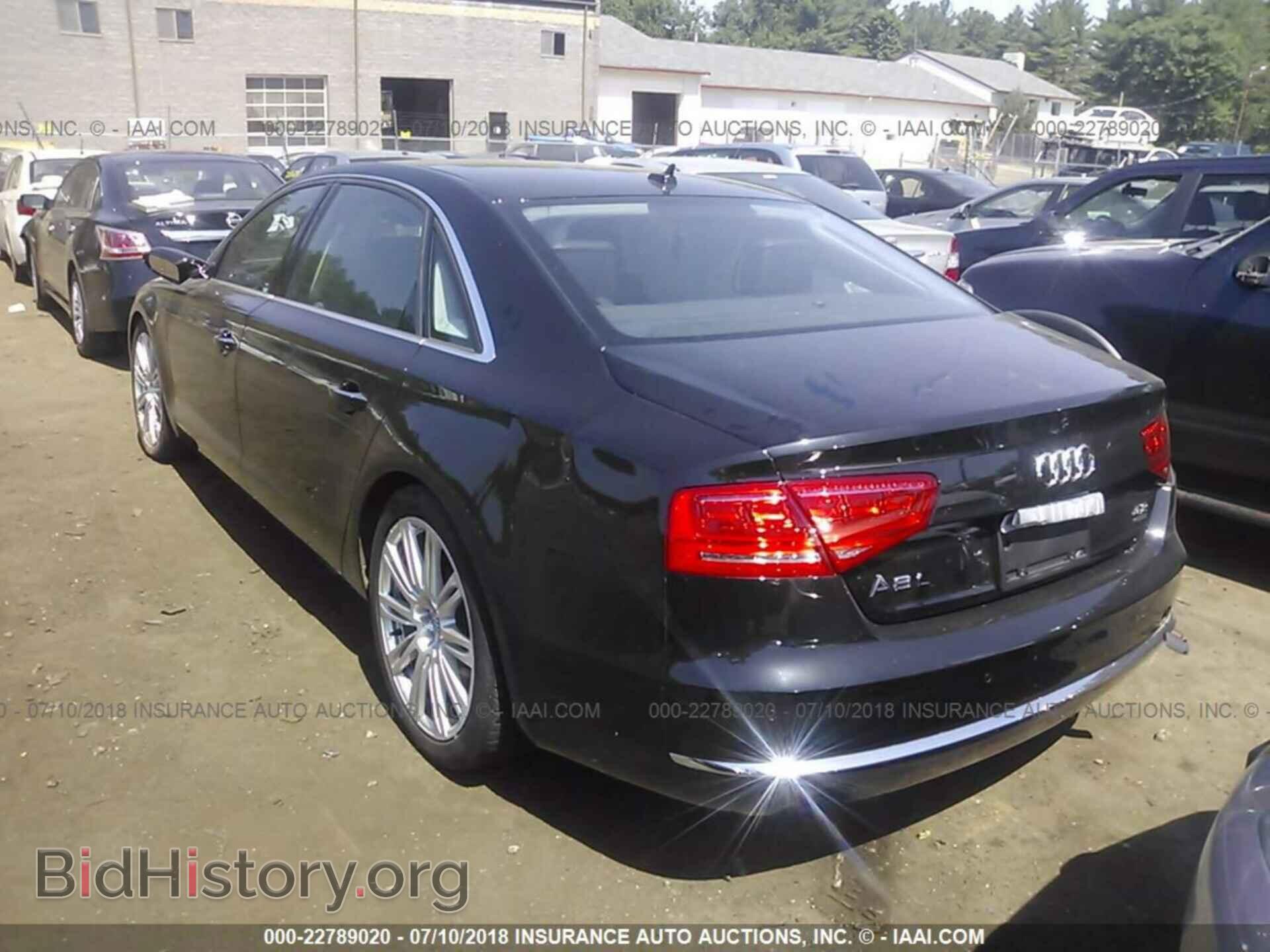 2011 AUDI A8 - VIN: WAURVAFD5BN012995 - Фото 3