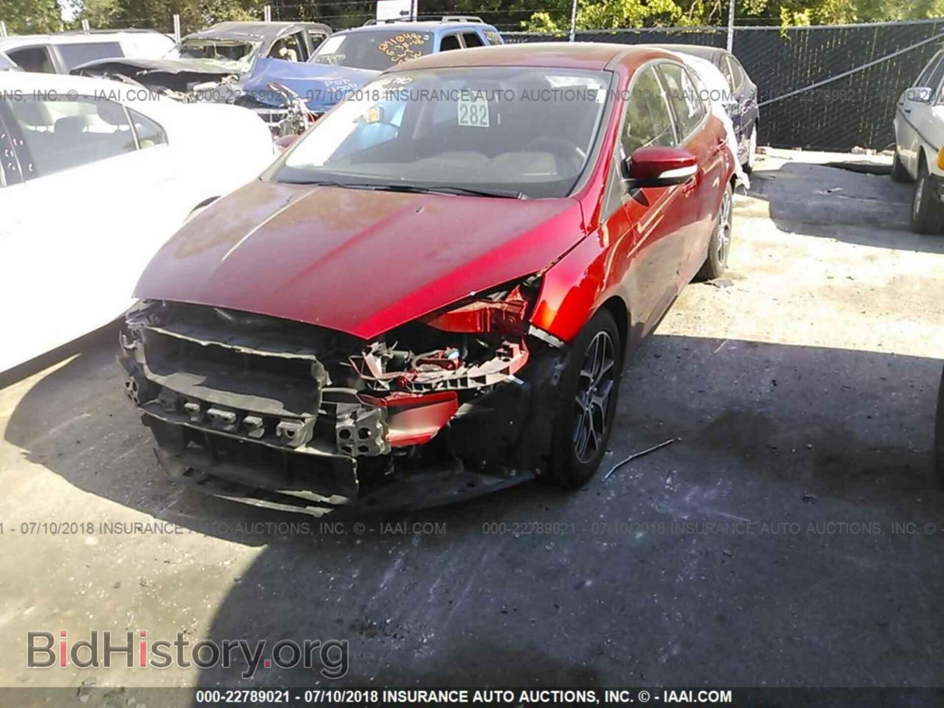 2017 Ford Focus - VIN: 1FADP3M20HL290296 - Фото 2