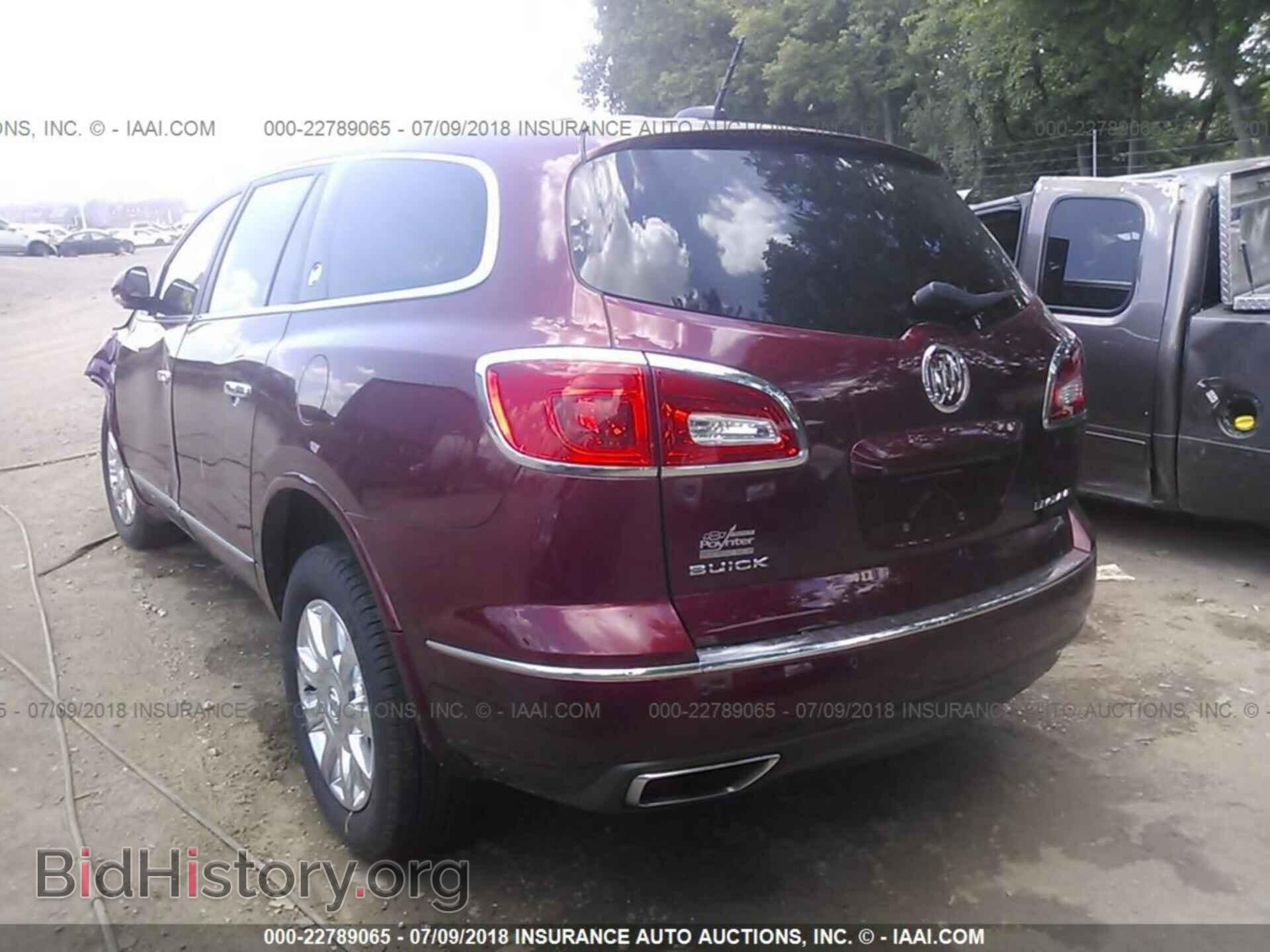 2017 Buick Enclave - VIN: 5GAKRCKD5HJ135076 - Фото 3