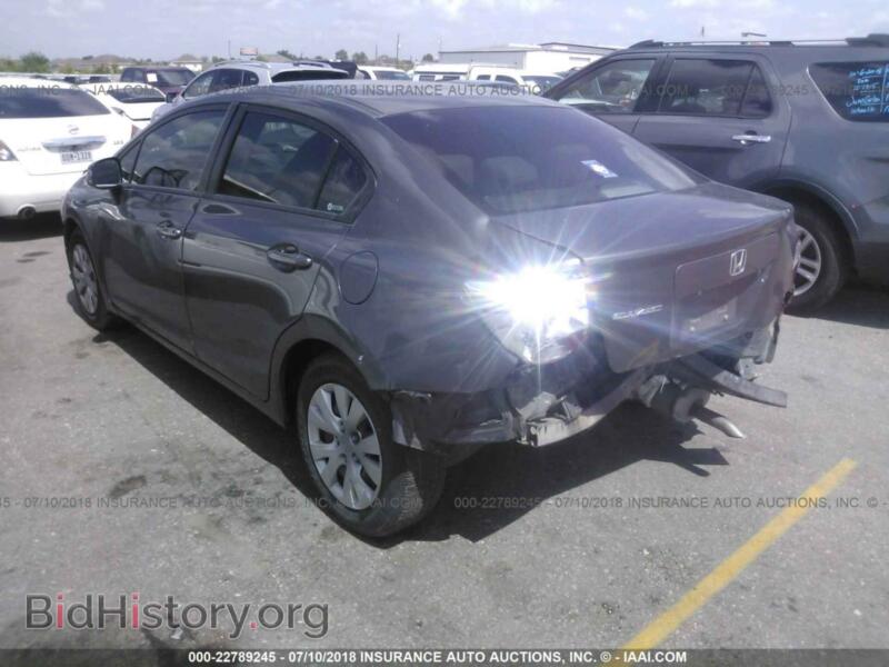 2012 Honda CIVIC (VIN 2HGFB2F56CH586031) — фото 3 из 10