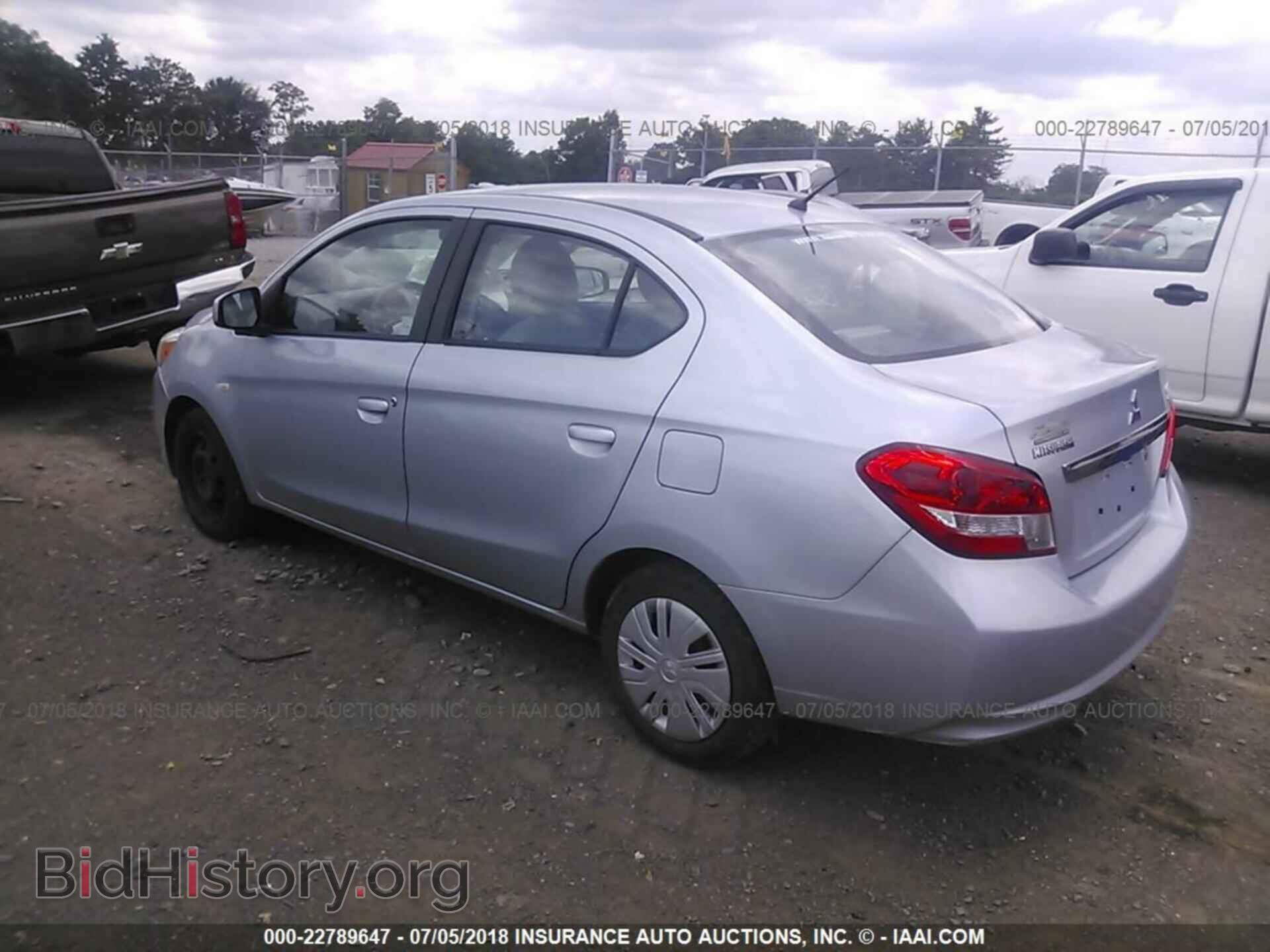 2017 Mitsubishi Mirage - VIN: ML32F3FJ2HHF15481 - Фото 3
