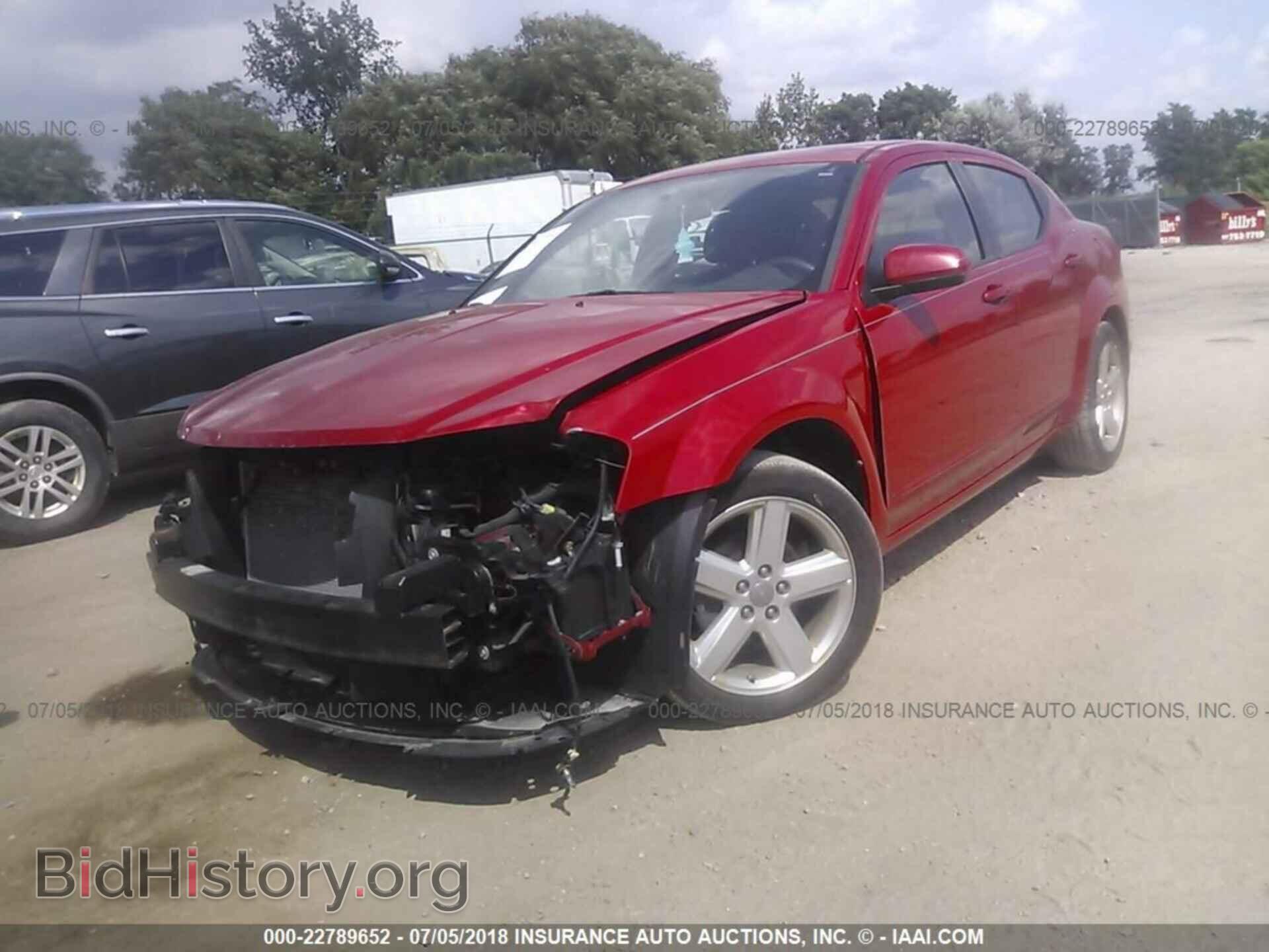 2013 Dodge Avenger - VIN: 1C3CDZCB2DN664011 - Фото 2