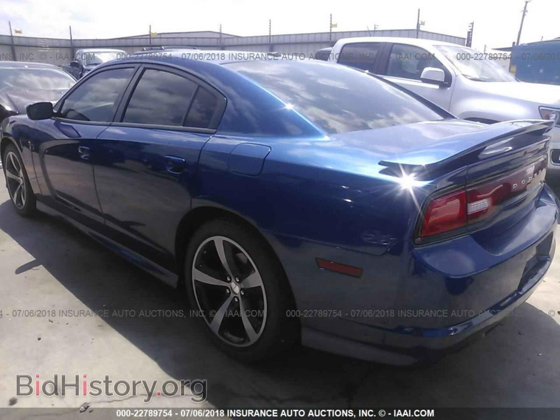 2012 Dodge Charger - VIN: 2C3CDXCT5CH300802 - Фото 3